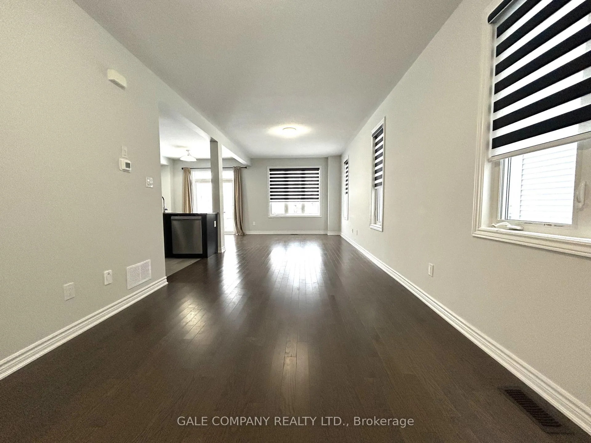 Photo 10 of 87 Mesa Drive, Ottawa, Barrhaven - Half Moon Bay — HOMEH