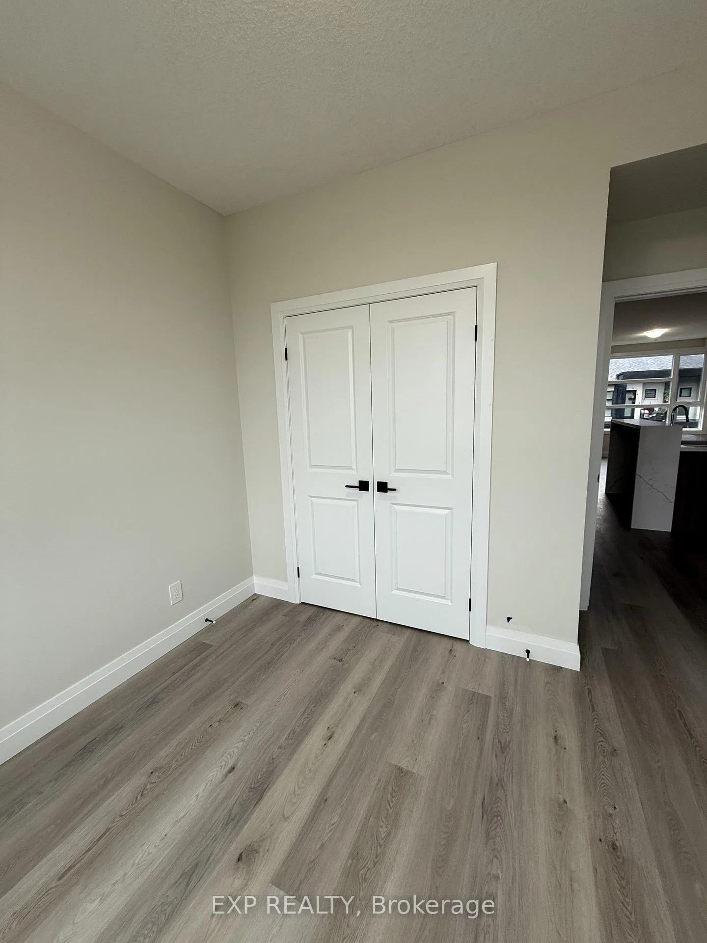 Photo 7 of 13 Keystone Trail, Welland, Lincoln/Crowland — HOMEH