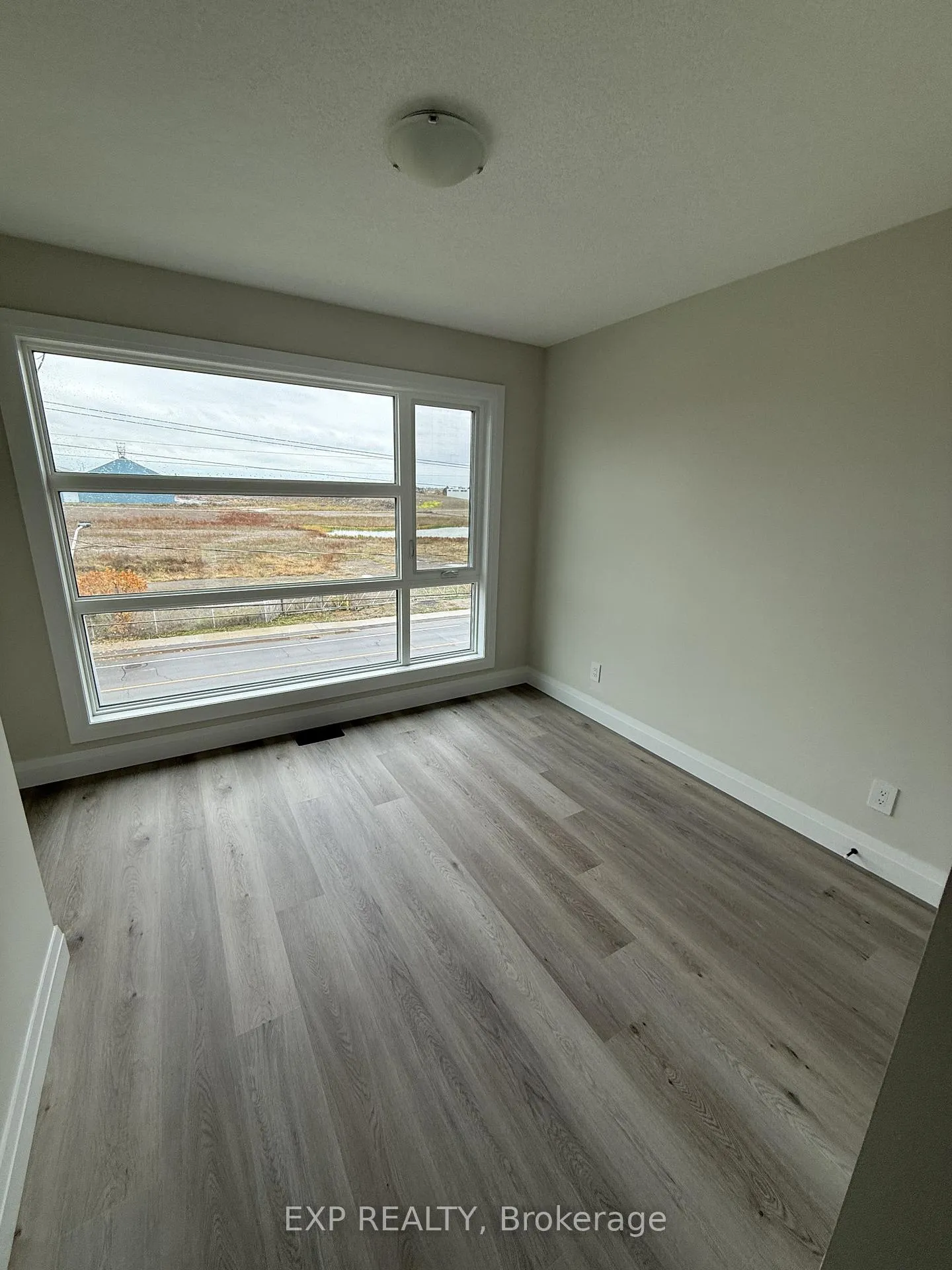 Photo 17 of 13 Keystone Trail, Welland, Lincoln/Crowland — HOMEH