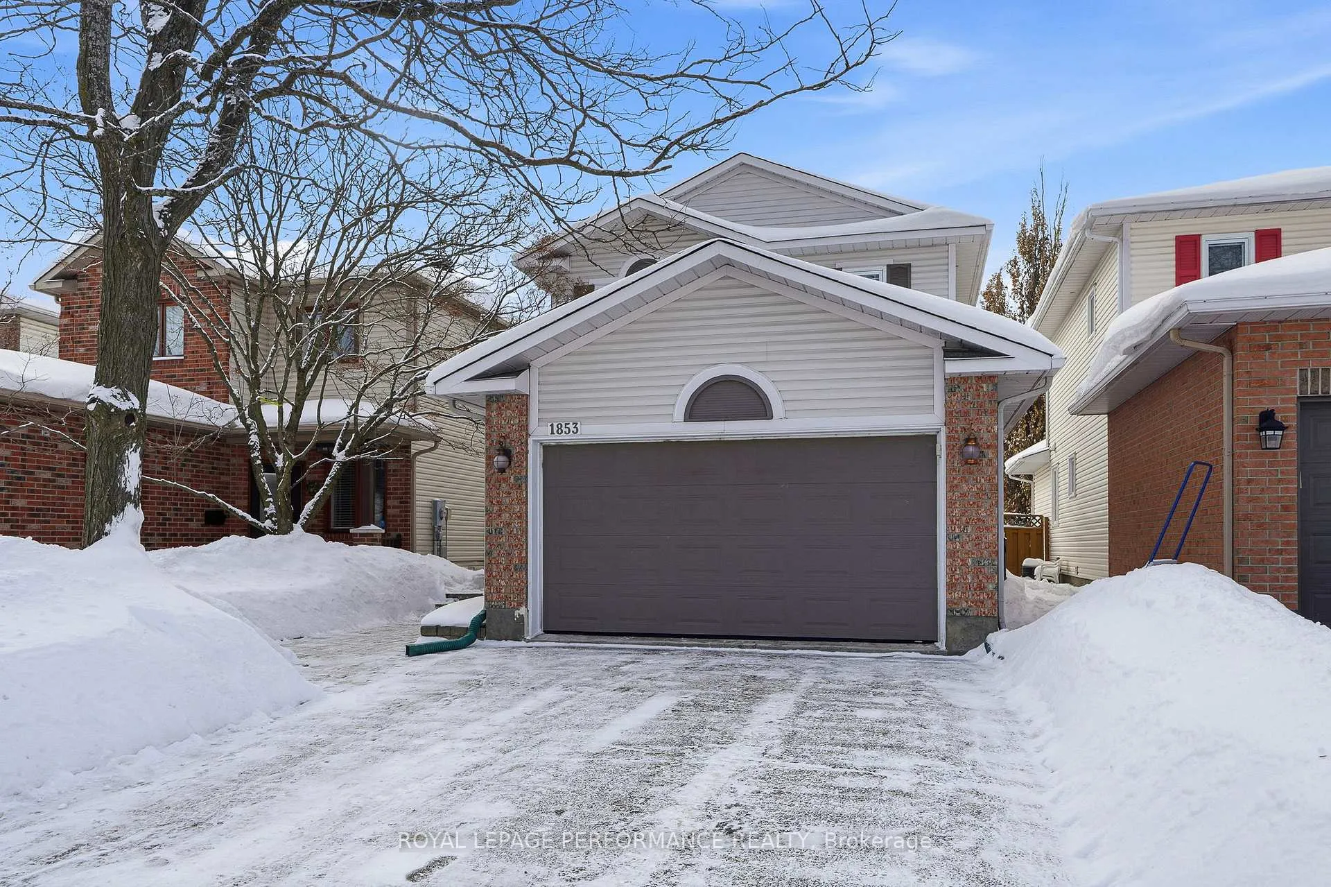 Photo 25 of 1853 Sunland Drive, Ottawa, Fallingbrook/Gardenway South — HOMEH