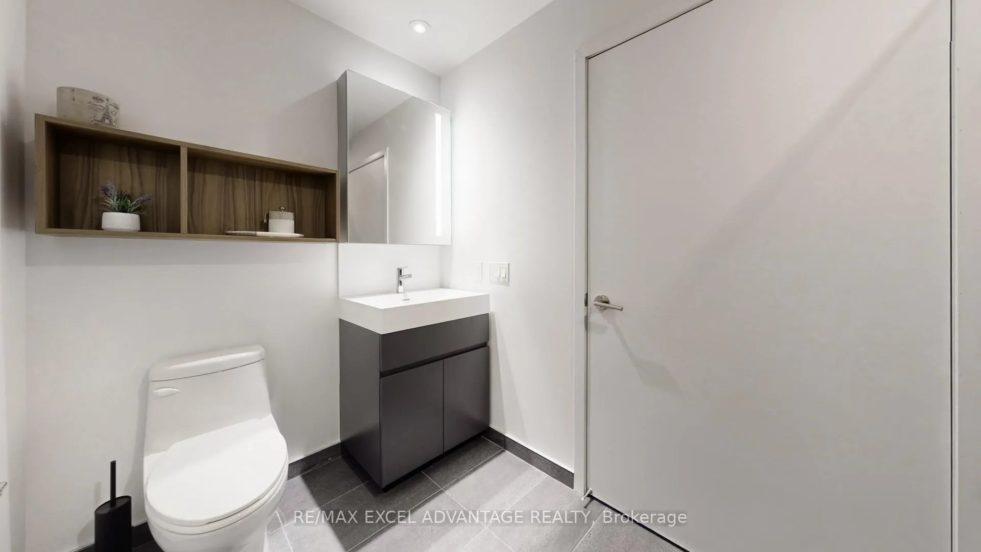 Photo 10 of Unit 3201, 39 Mary Street, Barrie, City Centre — HOMEH
