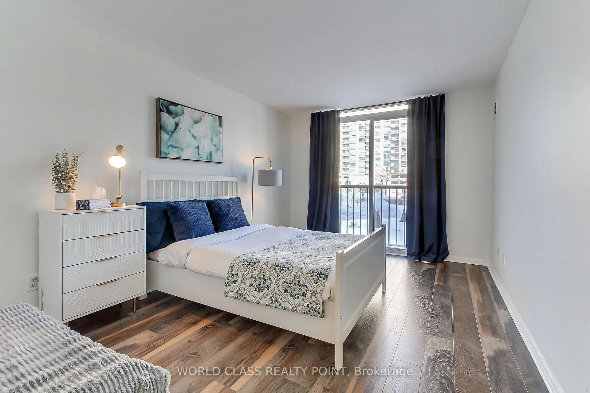 Photo 13 of Unit 207, 75 Ellen Street, Barrie, Lakeshore — HOMEH