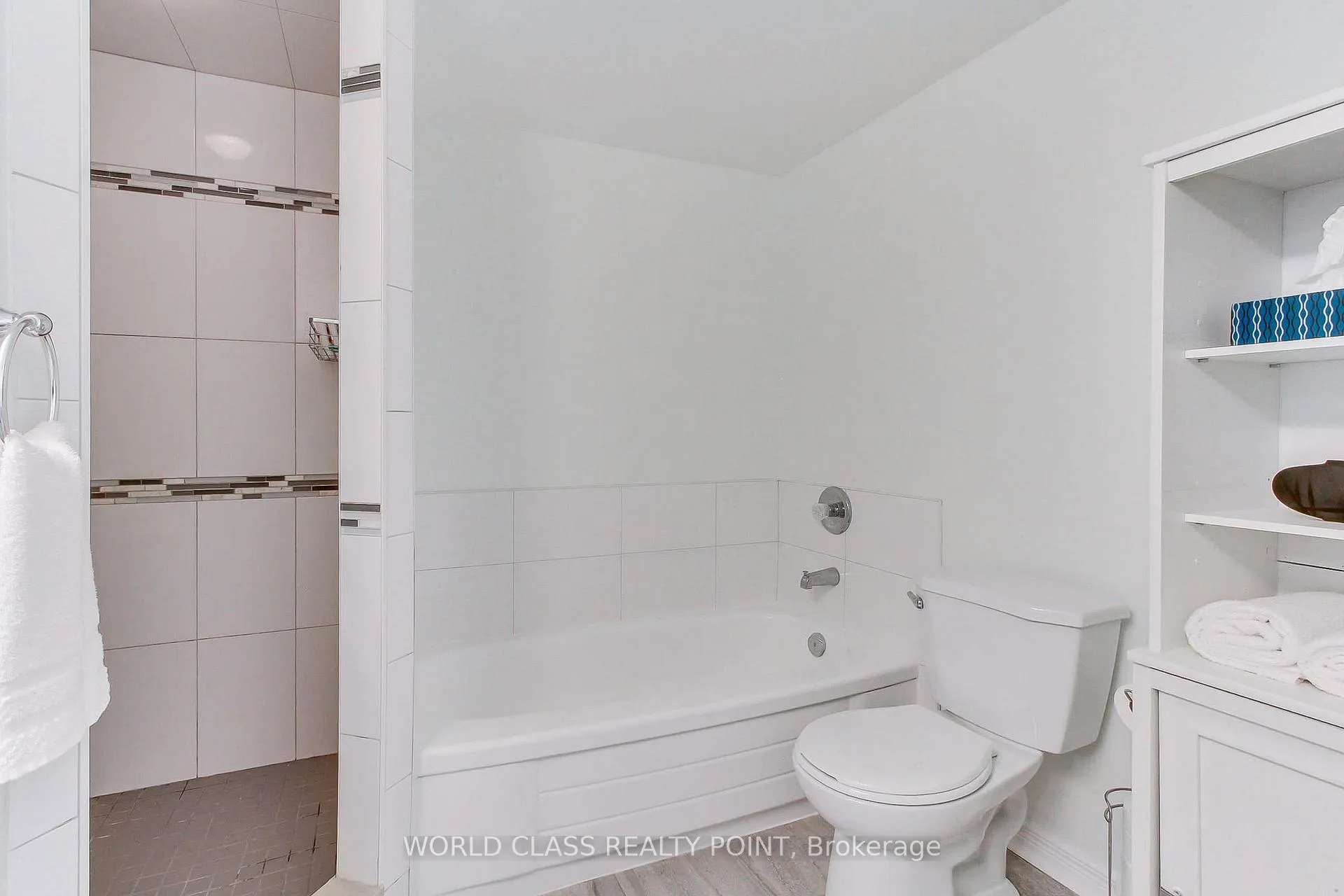 Photo 16 of Unit 207, 75 Ellen Street, Barrie, Lakeshore — HOMEH
