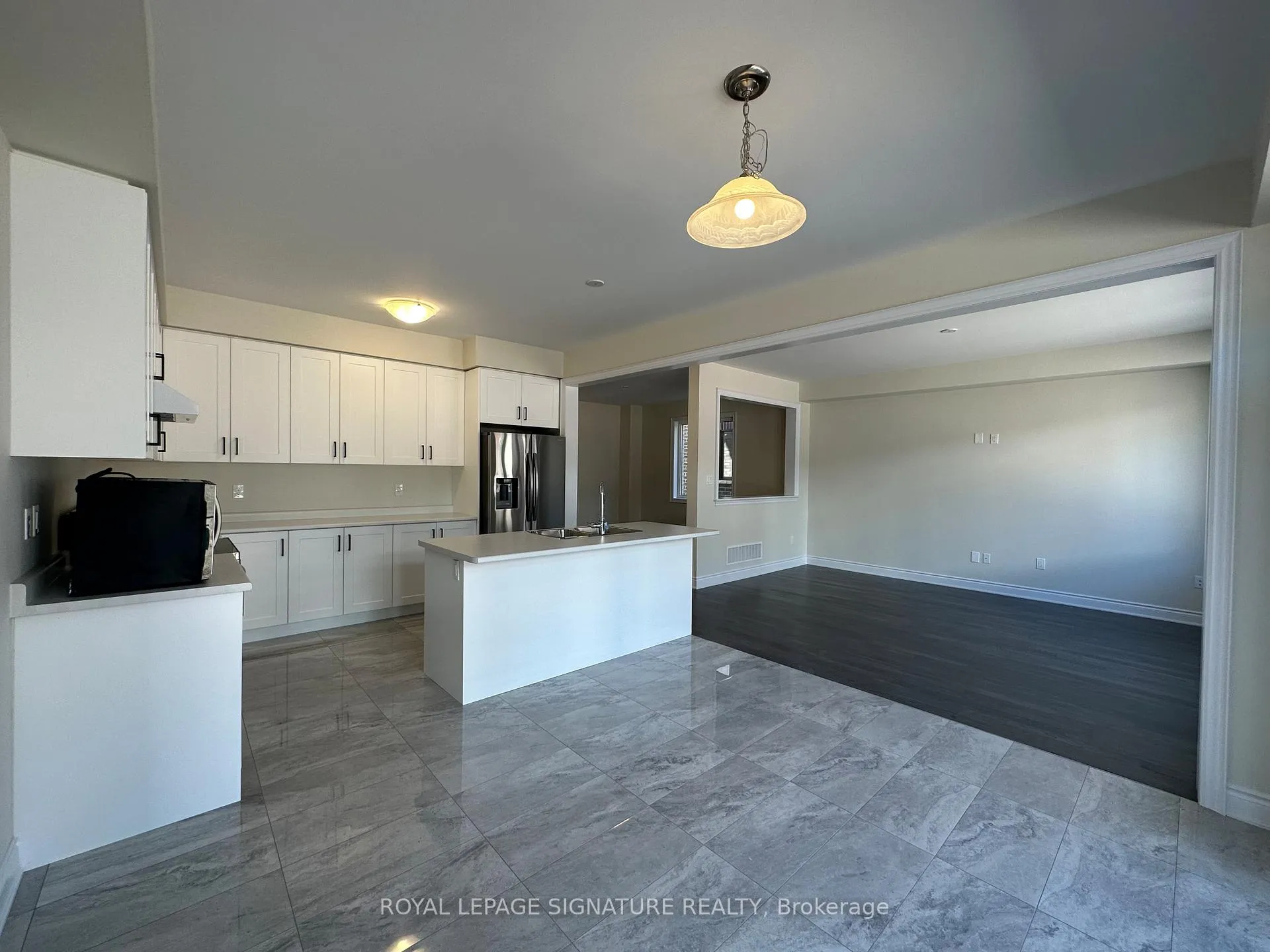 Photo 10 of 298 Forks Road, Welland, Dain City — HOMEH