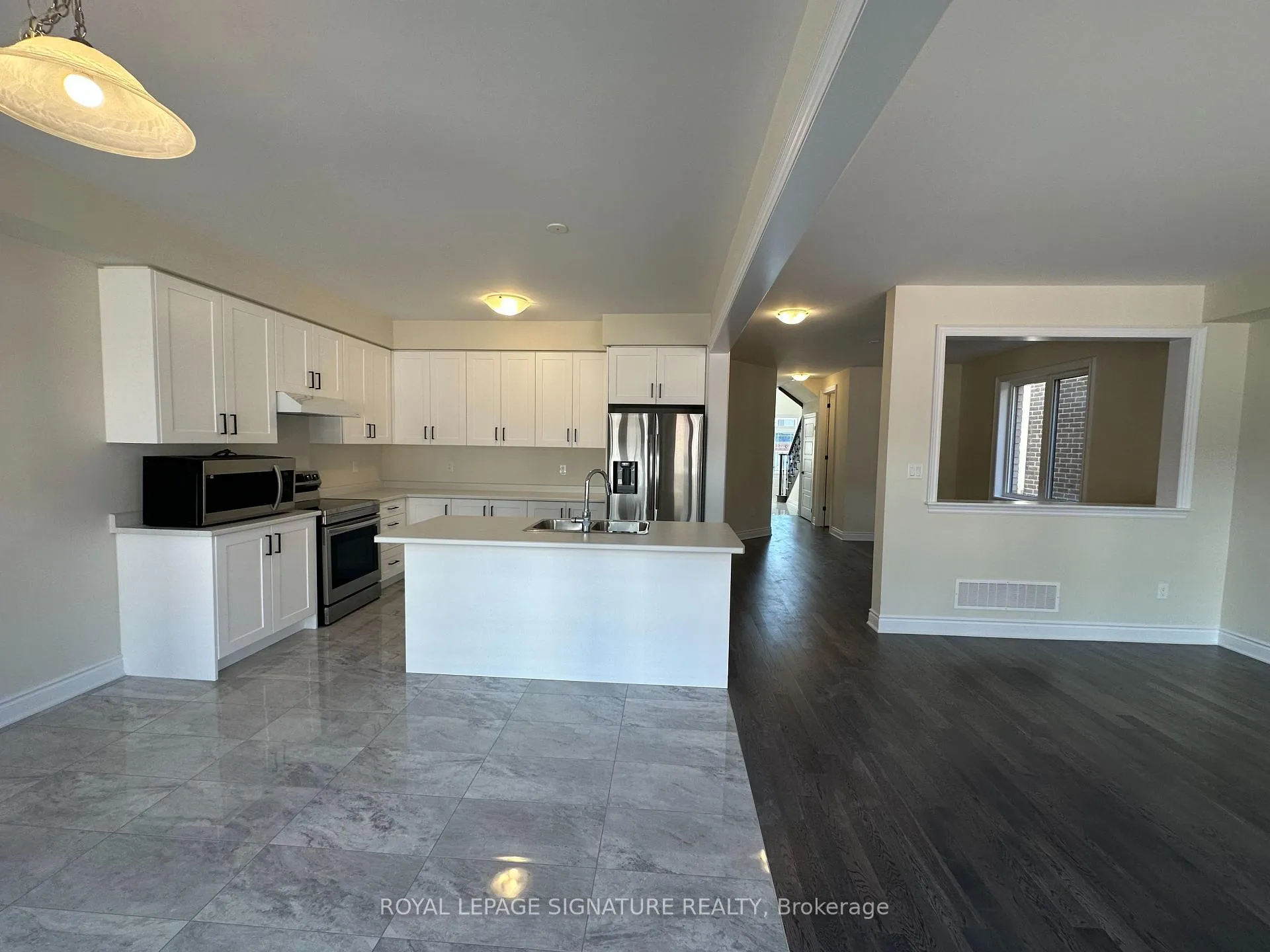 Photo 11 of 298 Forks Road, Welland, Dain City — HOMEH
