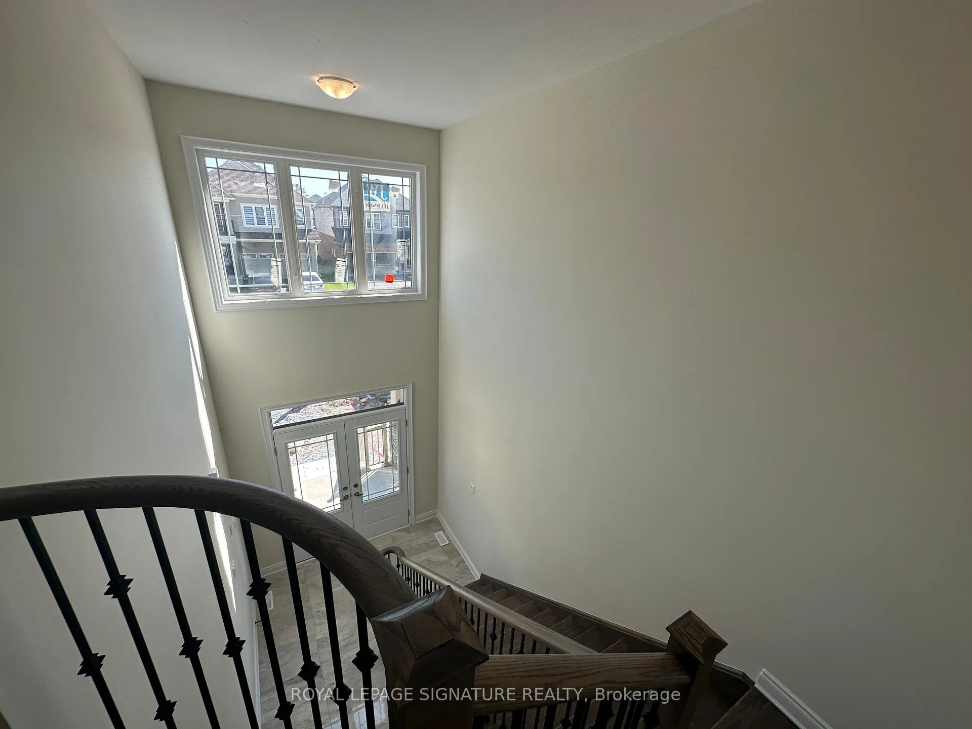 Photo 19 of 298 Forks Road, Welland, Dain City — HOMEH