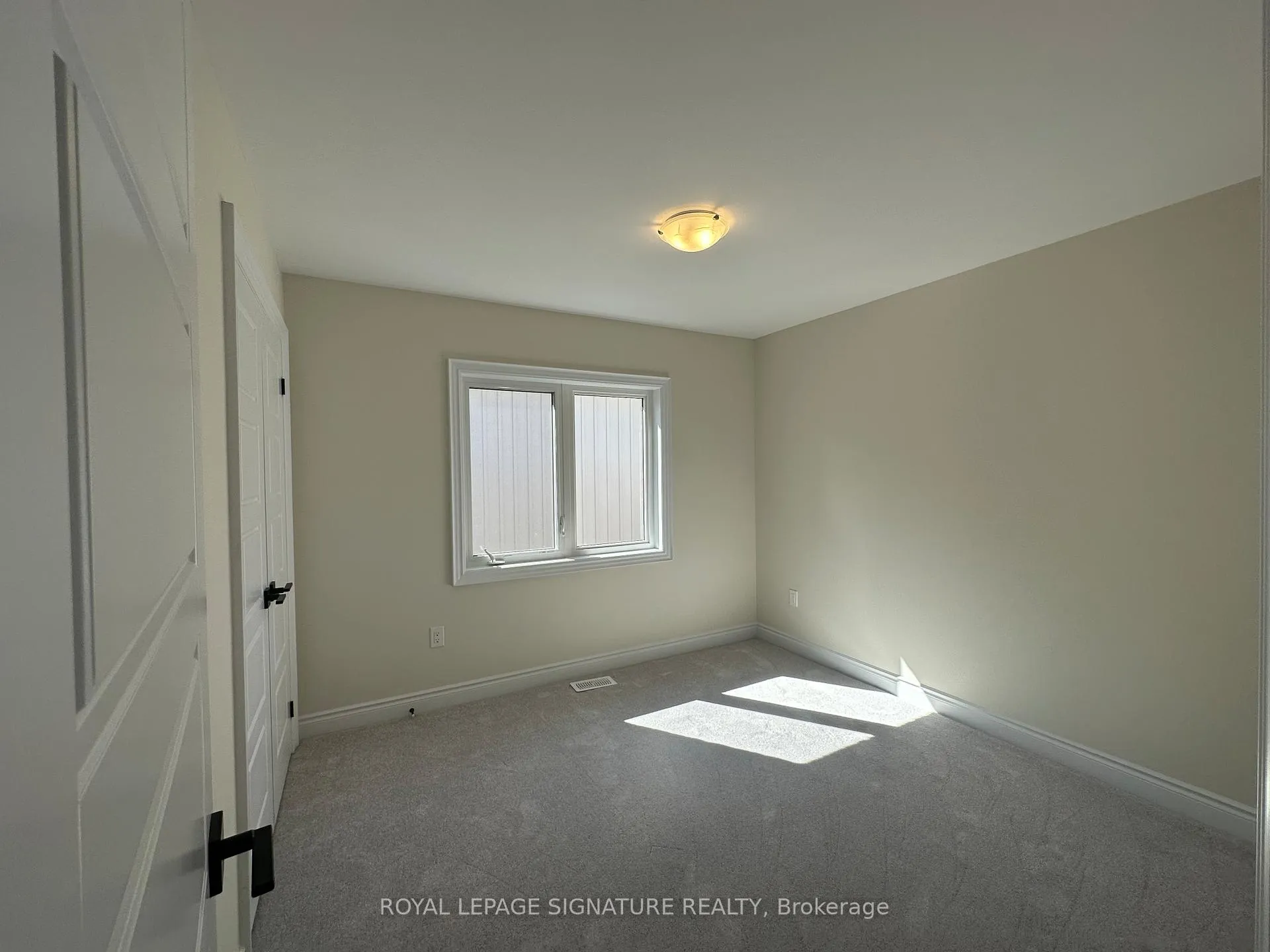 Photo 28 of 298 Forks Road, Welland, Dain City — HOMEH
