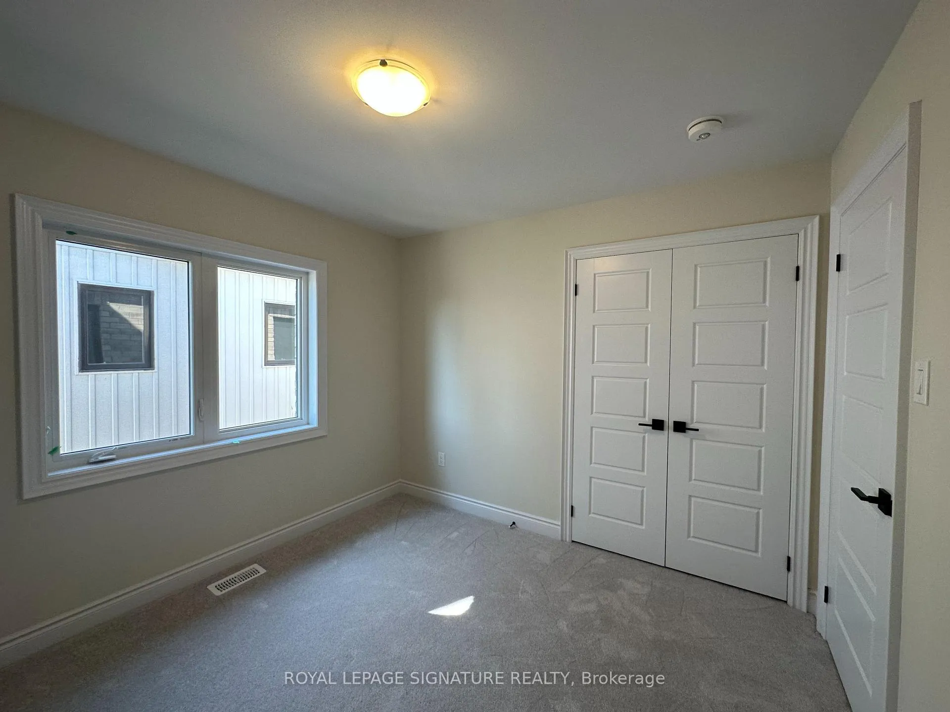 Photo 31 of 298 Forks Road, Welland, Dain City — HOMEH