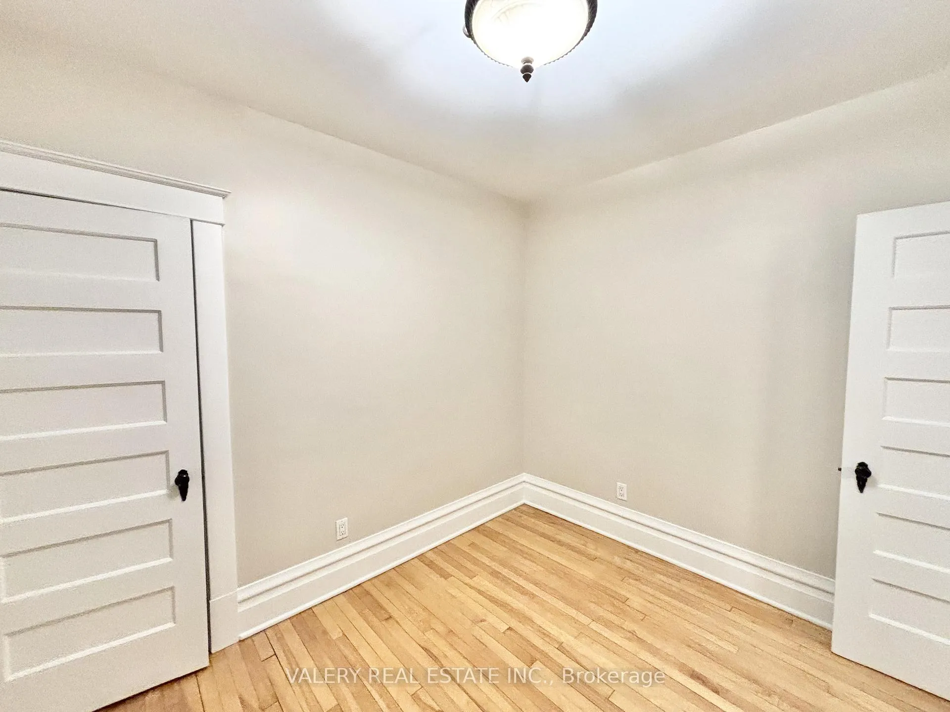 Photo 5 of Unit 1, 81 Heney Street, Ottawa, Lower Town — HOMEH