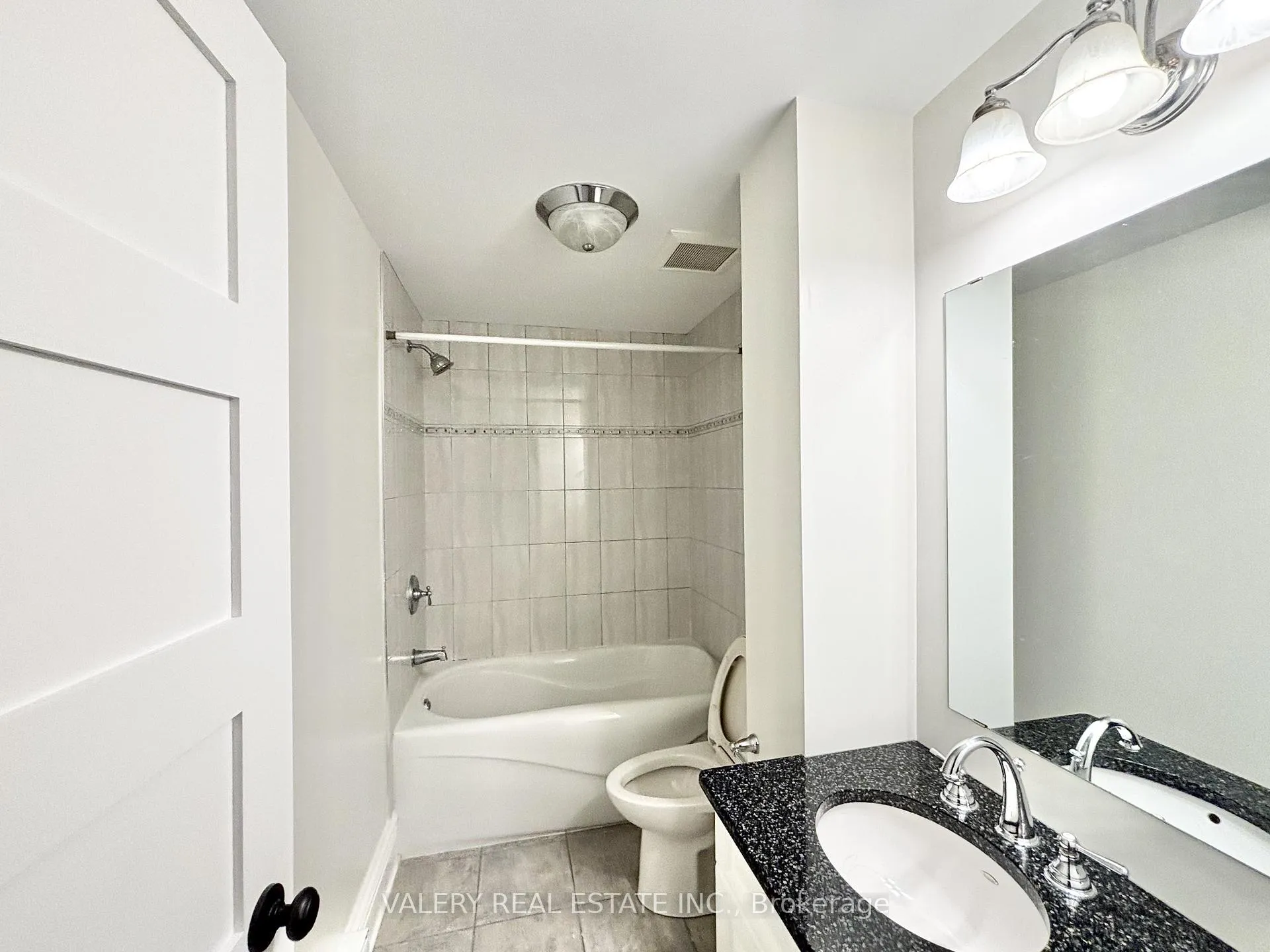 Photo 10 of Unit 1, 81 Heney Street, Ottawa, Lower Town — HOMEH