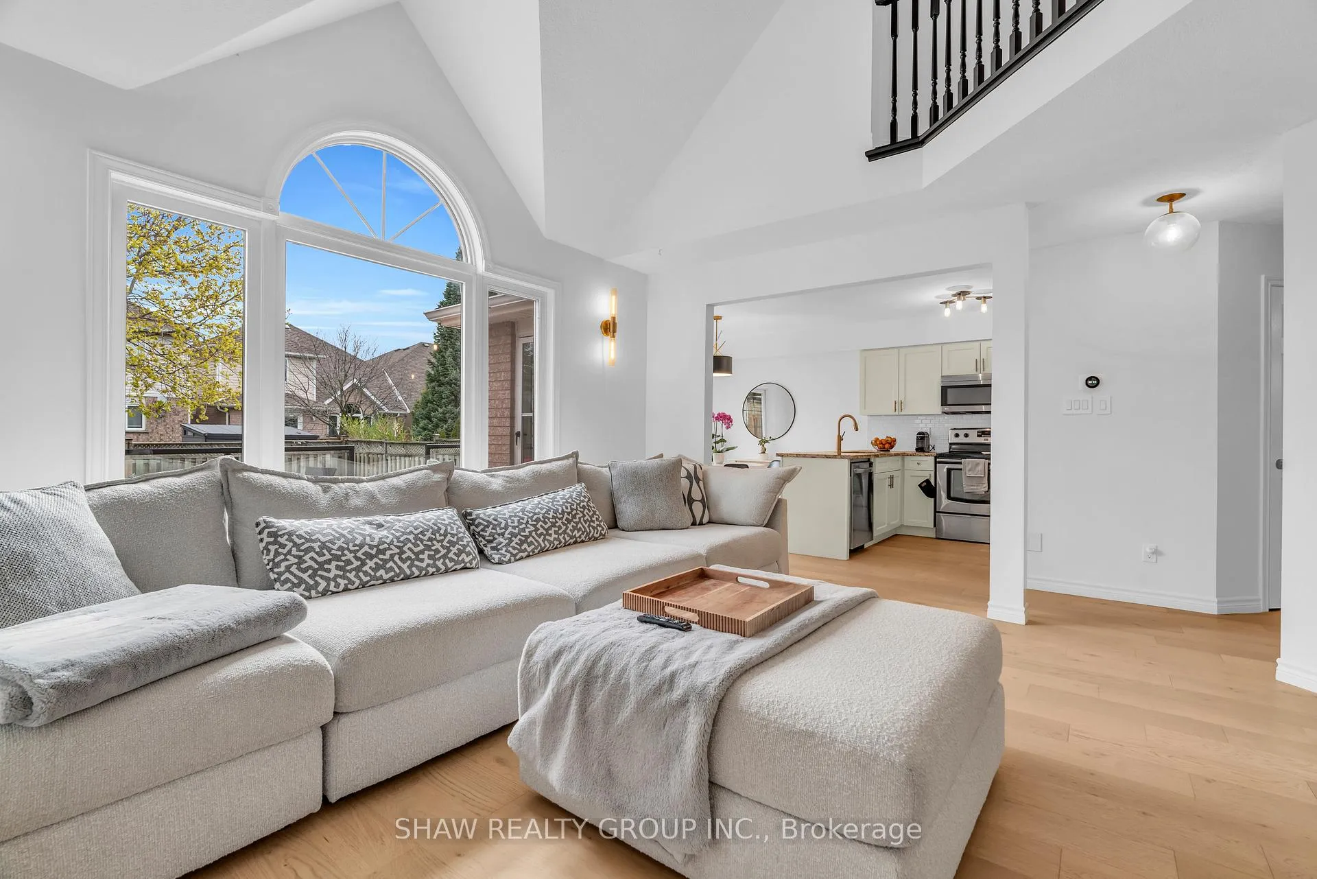 Photo 13 of 9 Gaw Crescent, Guelph, Pineridge/Westminster Woods — HOMEH