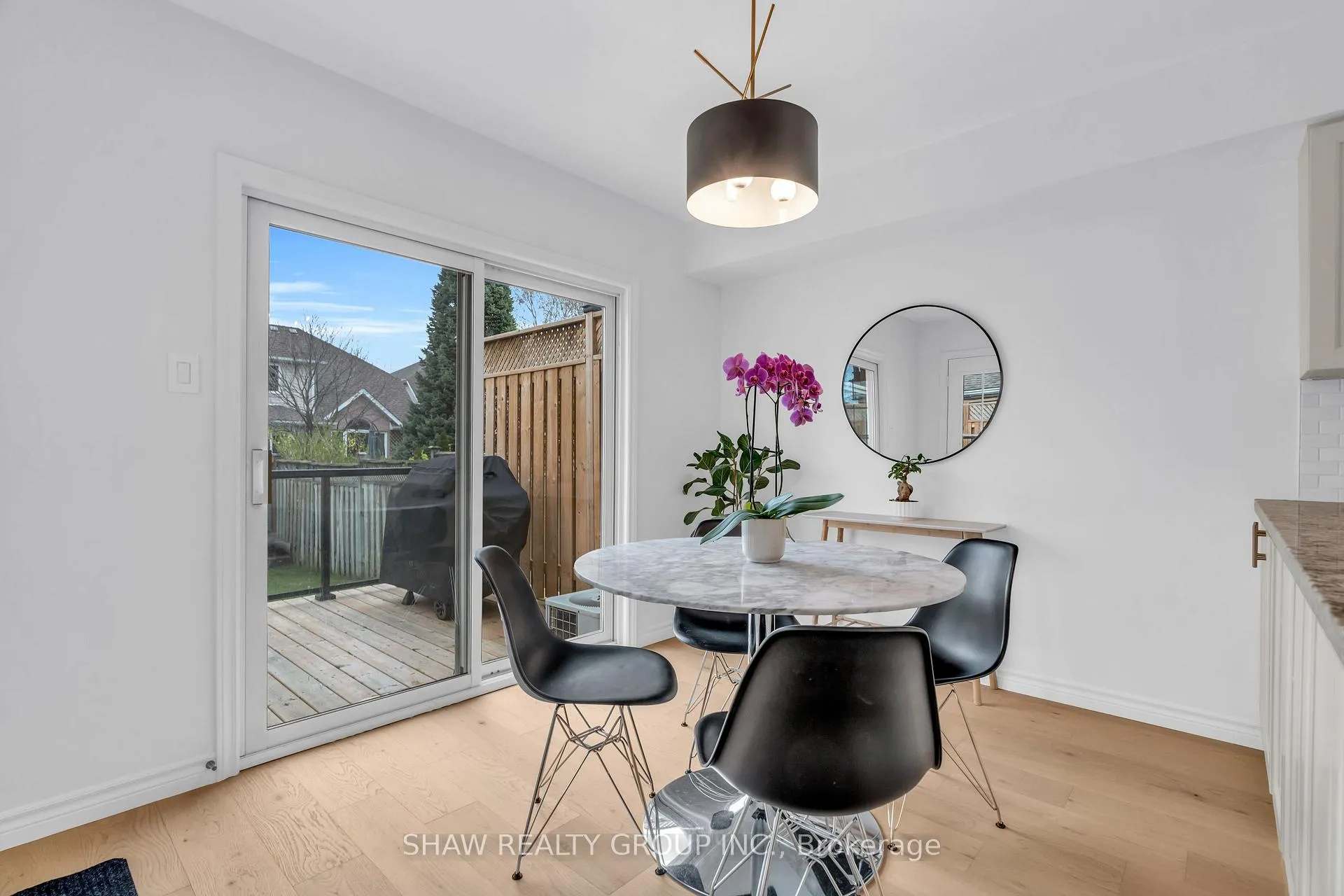 Photo 18 of 9 Gaw Crescent, Guelph, Pineridge/Westminster Woods — HOMEH