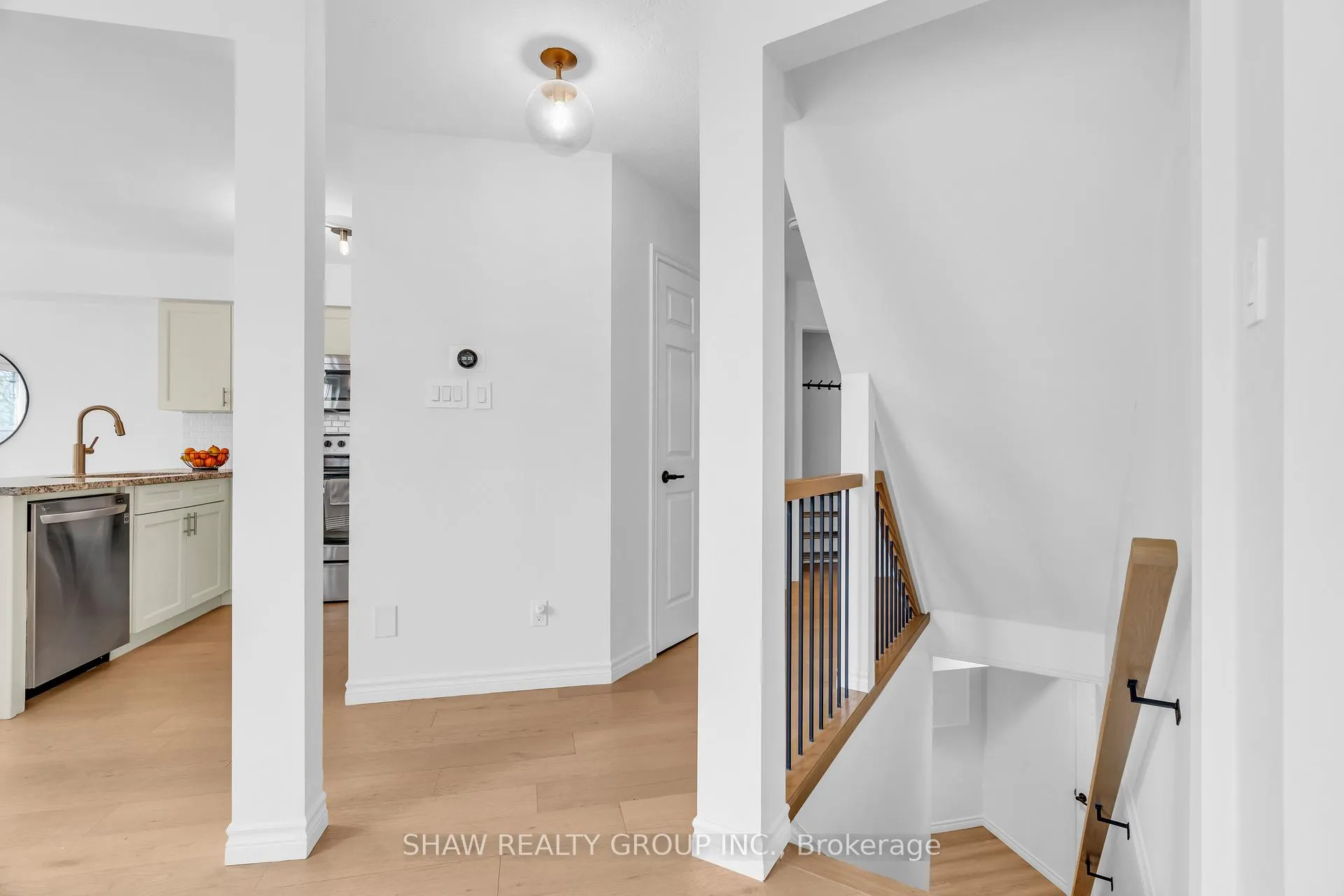 Photo 30 of 9 Gaw Crescent, Guelph, Pineridge/Westminster Woods — HOMEH