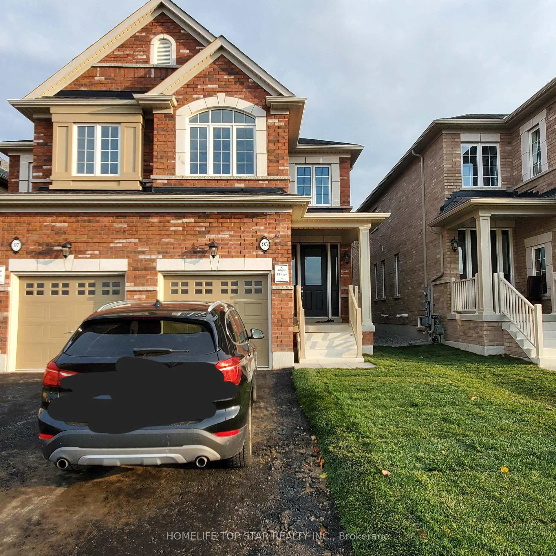 Photo 1 of 95 Picardy Drive, Hamilton, Stoney Creek Mountain — HOMEH