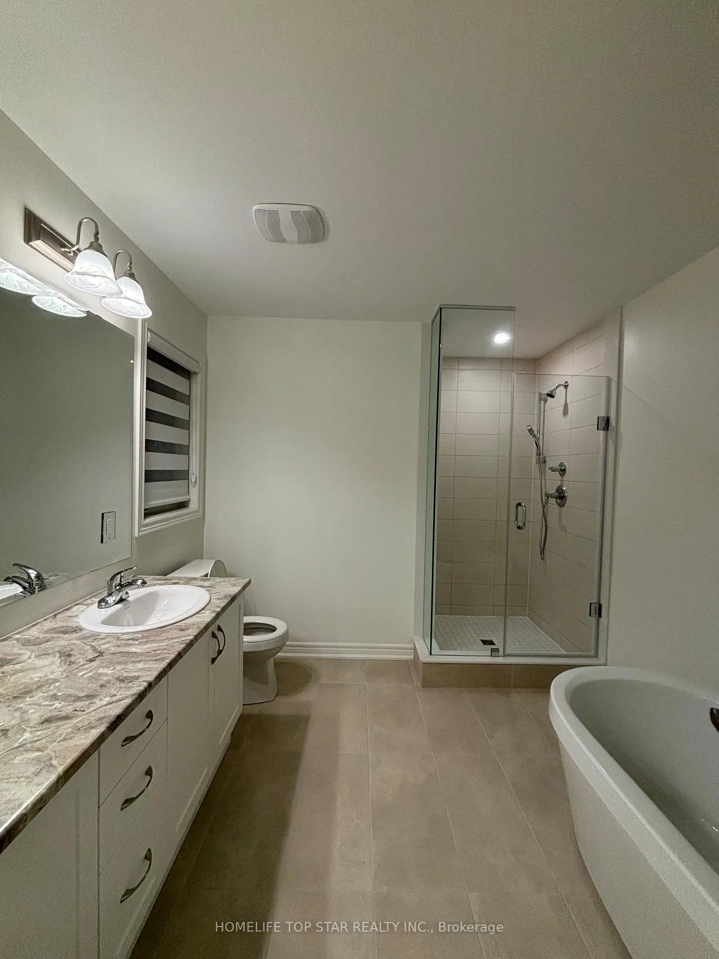 Photo 8 of 95 Picardy Drive, Hamilton, Stoney Creek Mountain — HOMEH