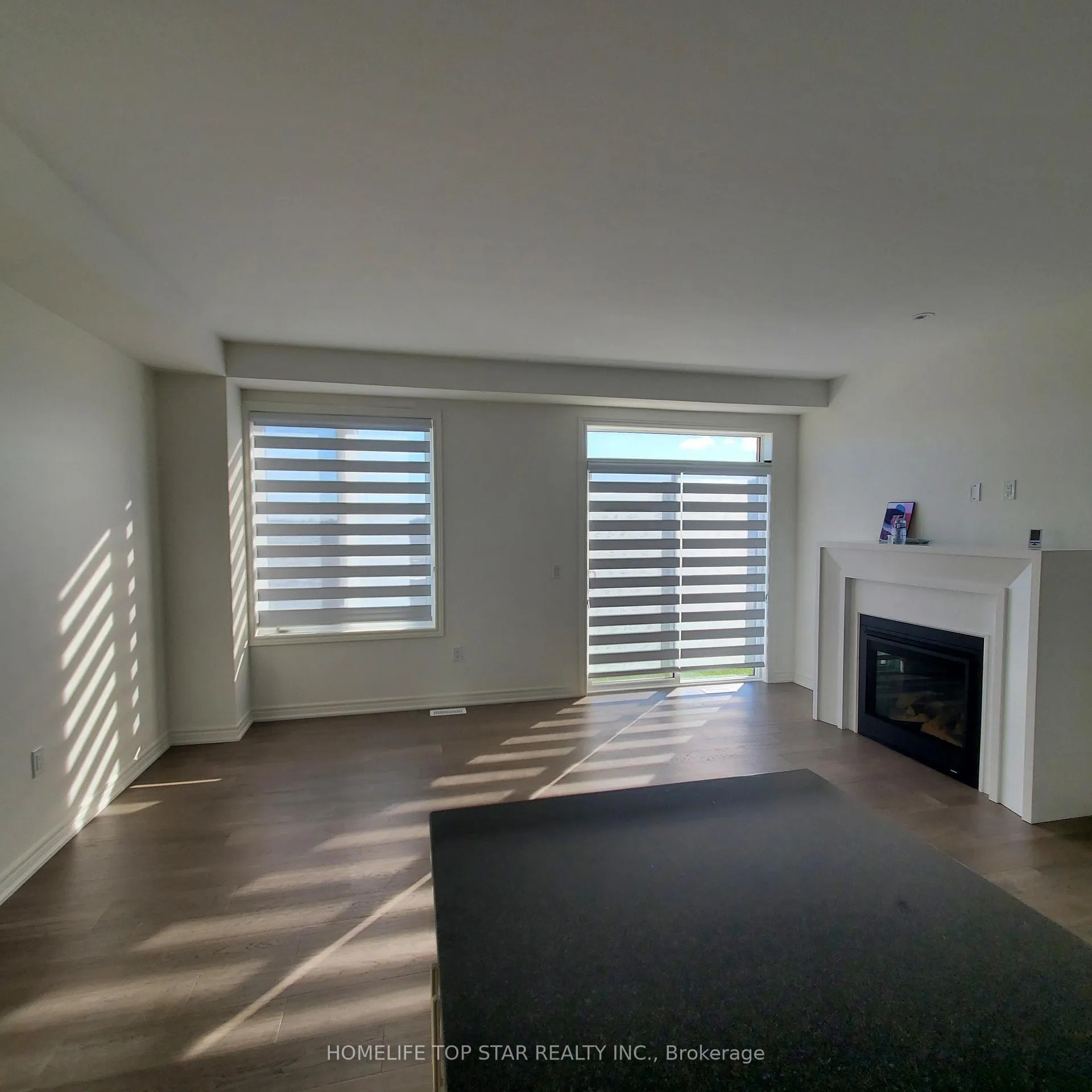 Photo 10 of 95 Picardy Drive, Hamilton, Stoney Creek Mountain — HOMEH