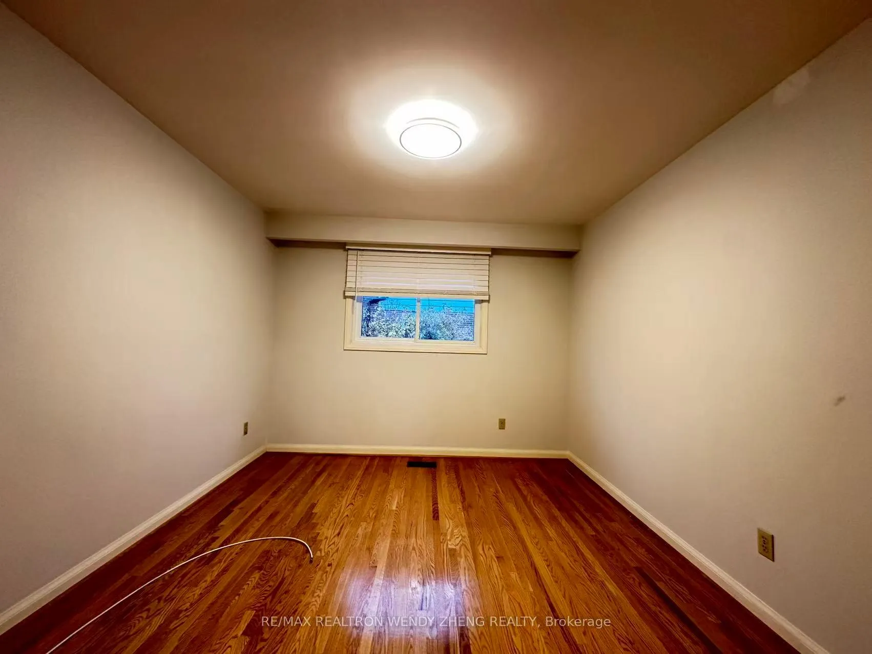 Photo 8 of Unit Lower, 86 Pringle Avenue, Markham, Markham Village — HOMEH