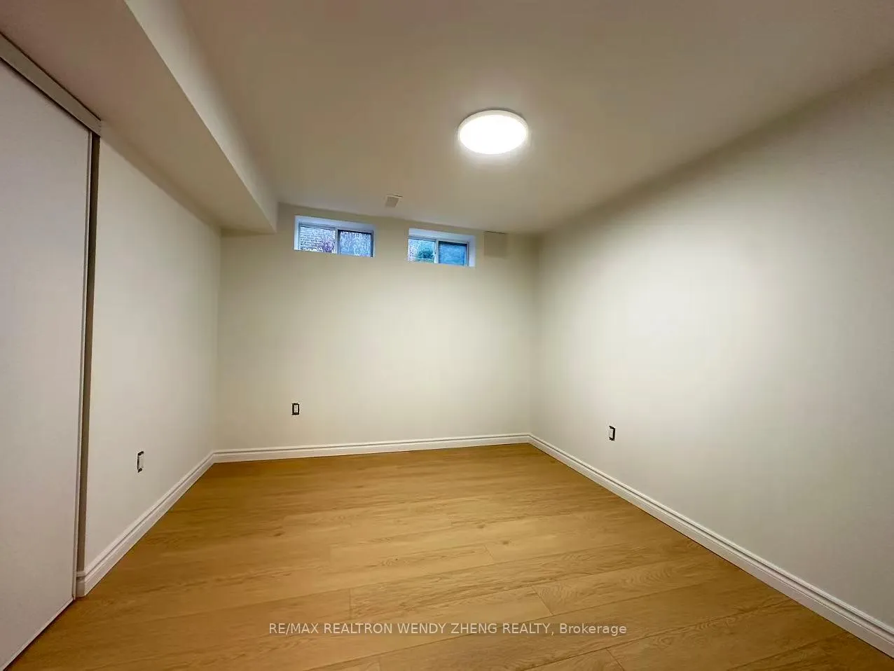Photo 11 of Unit Lower, 86 Pringle Avenue, Markham, Markham Village — HOMEH
