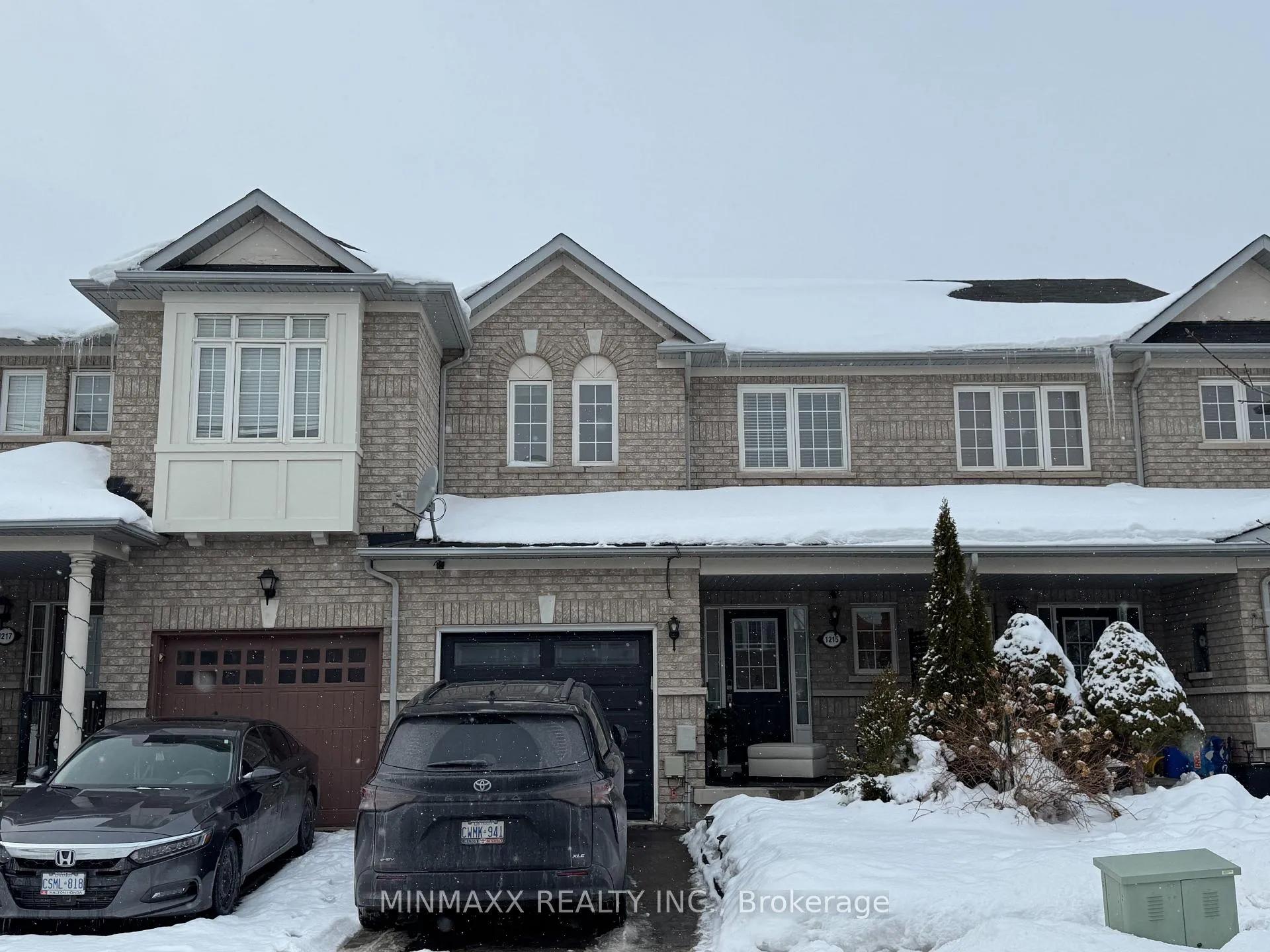 Photo 2 of 1215 Lamont Crescent, Milton, Clarke — HOMEH