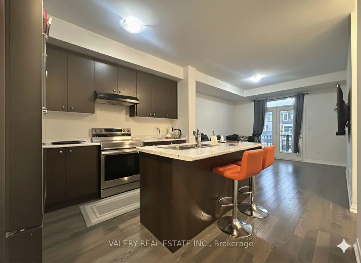 Photo 2 of Unit 90, Norwich Cres, Haldimand — HOMEH