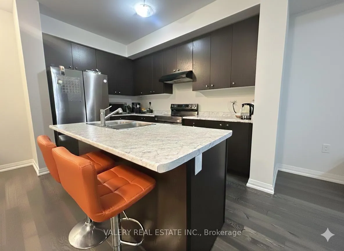 Photo 3 of Unit 90, Norwich Cres, Haldimand — HOMEH