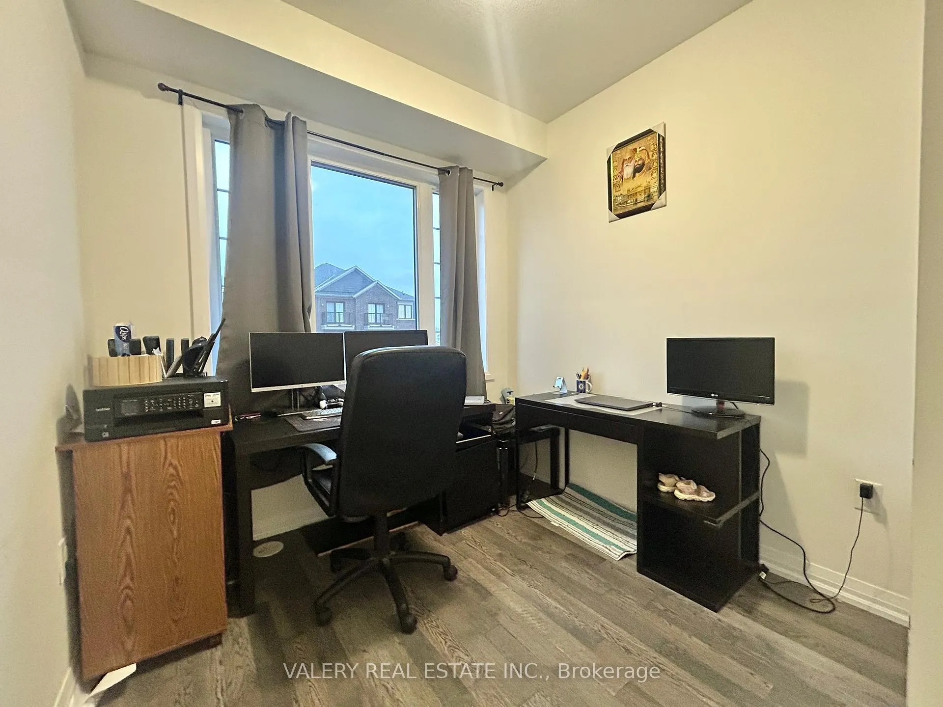 Photo 11 of Unit 90, Norwich Cres, Haldimand — HOMEH