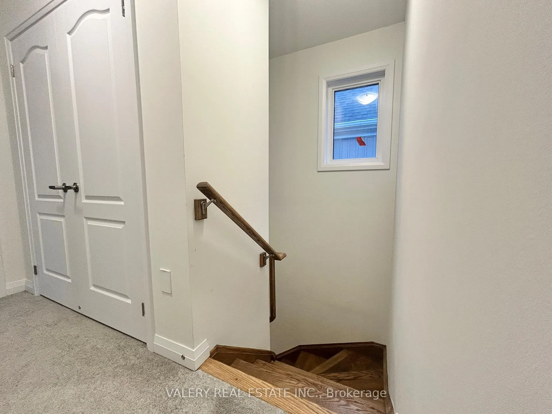 Photo 12 of Unit 90, Norwich Cres, Haldimand — HOMEH