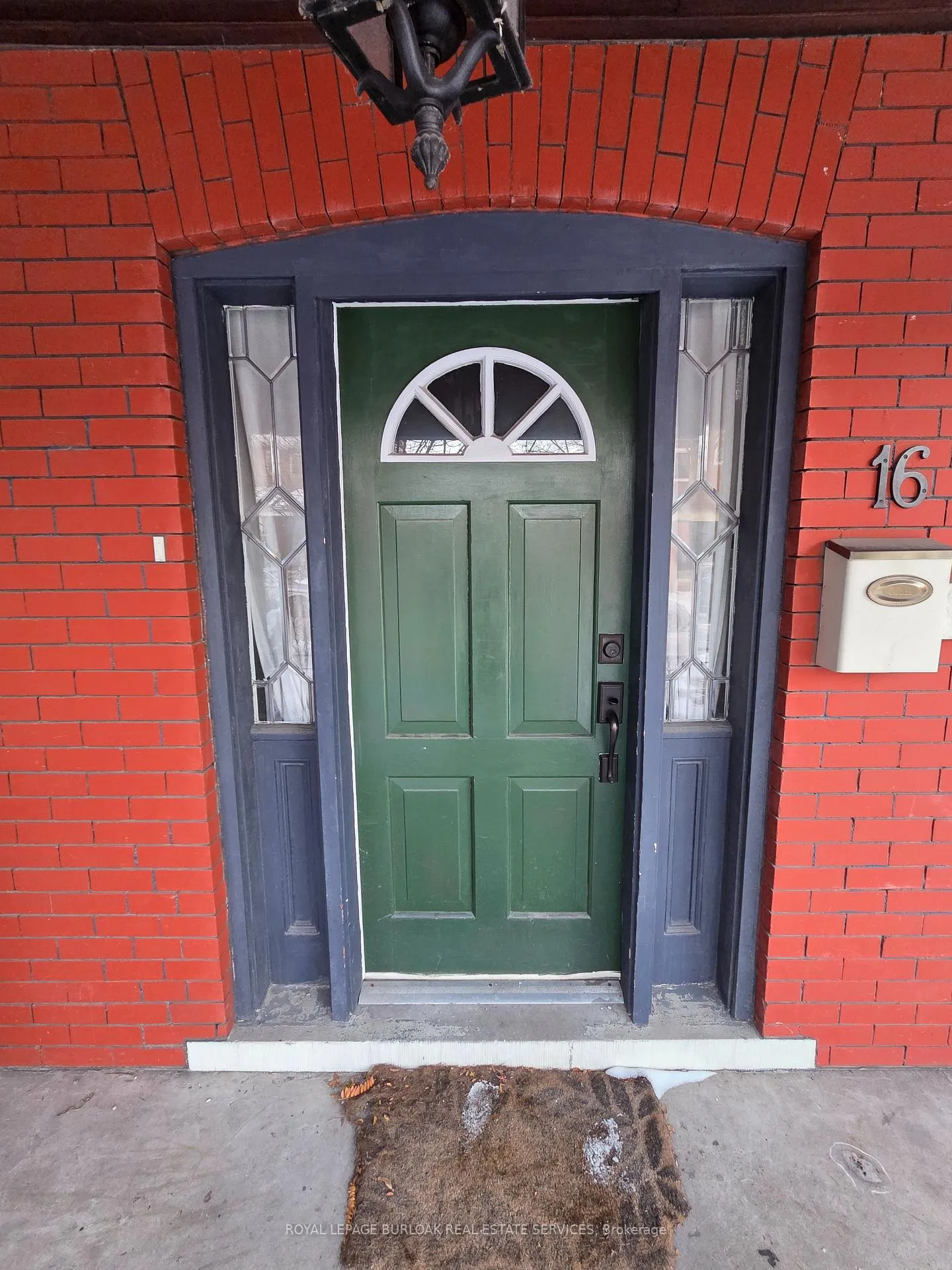Photo 2 of Unit 1, 16 Cedar Avenue, Hamilton, St. Clair — HOMEH