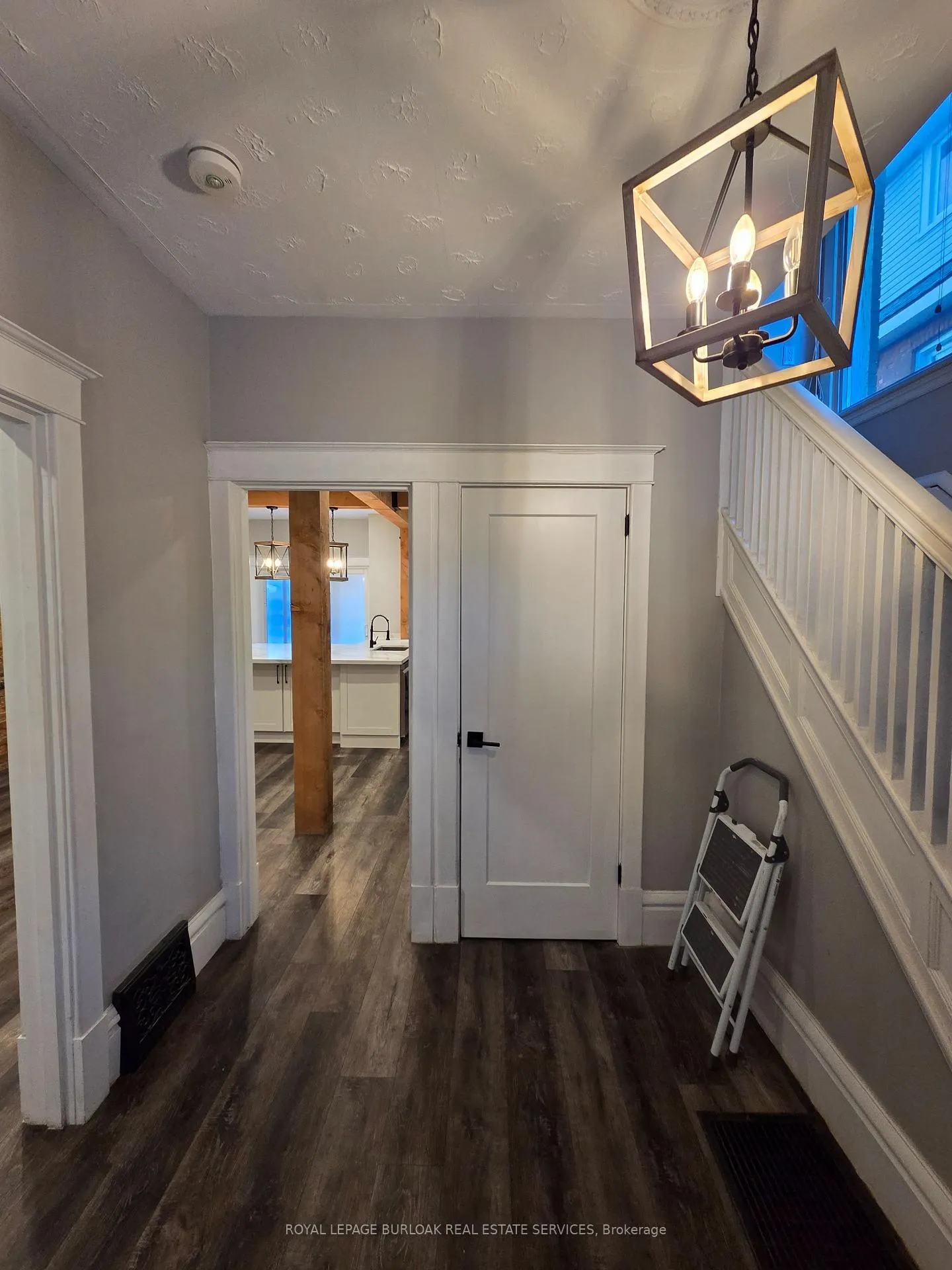 Photo 4 of Unit 1, 16 Cedar Avenue, Hamilton, St. Clair — HOMEH
