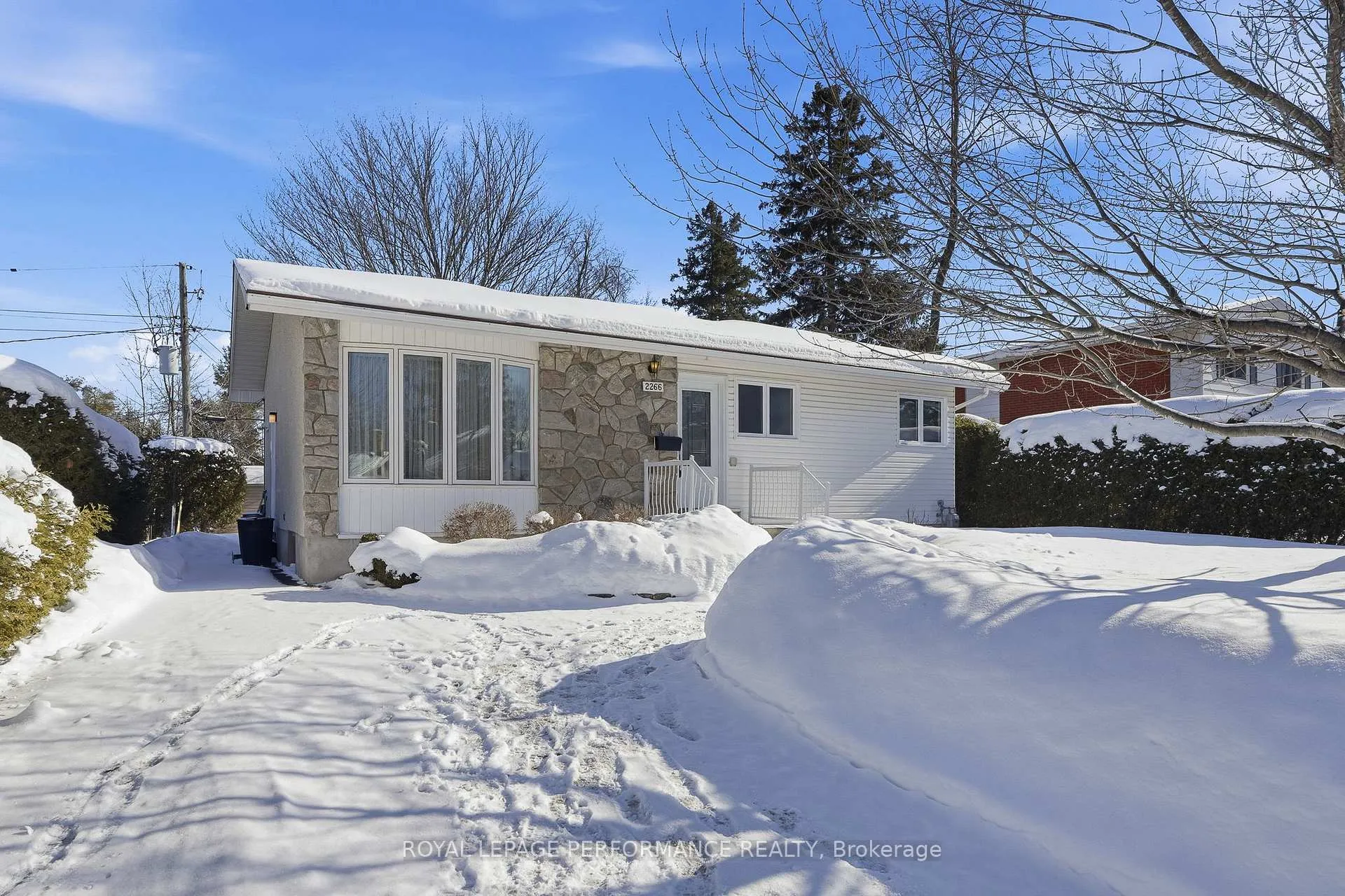 Photo 26 of 2266 Fife Crescent, Ottawa, Elmvale Acres — HOMEH