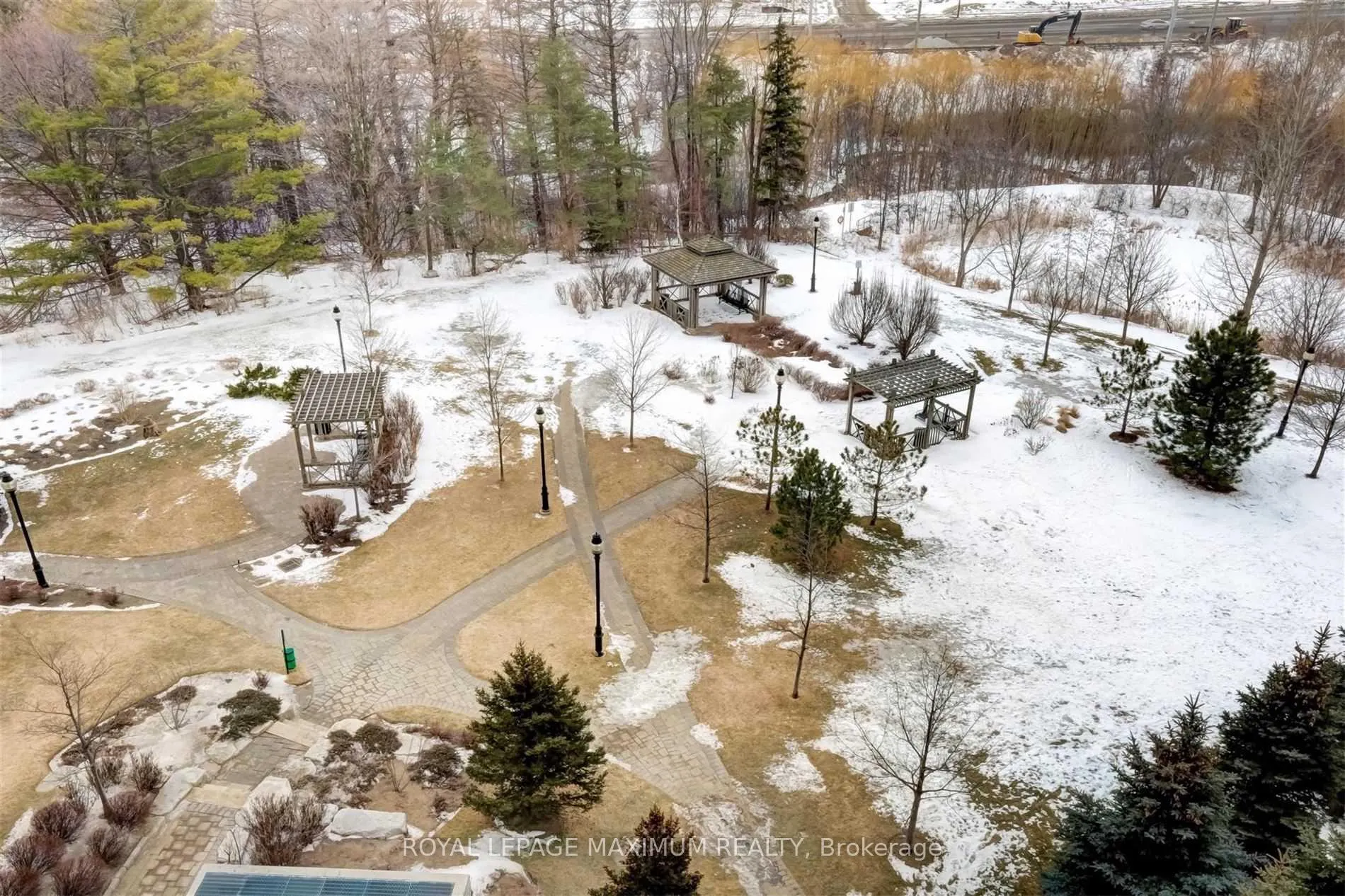 Photo 17 of Unit 907, 9235 Jane Street, Vaughan, Maple — HOMEH