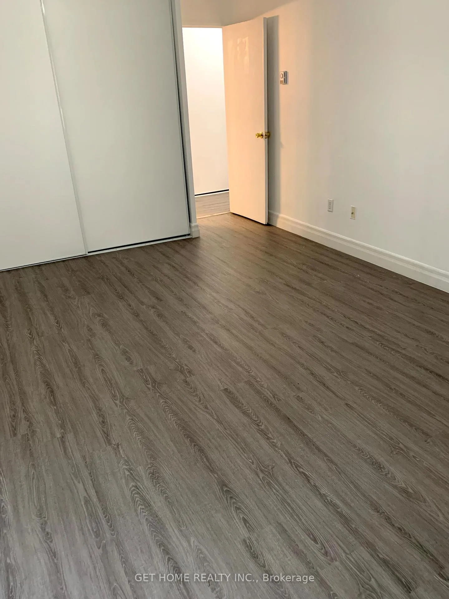 Photo 10 of Unit 204, 1 Massey Square, Toronto, Crescent Town — HOMEH
