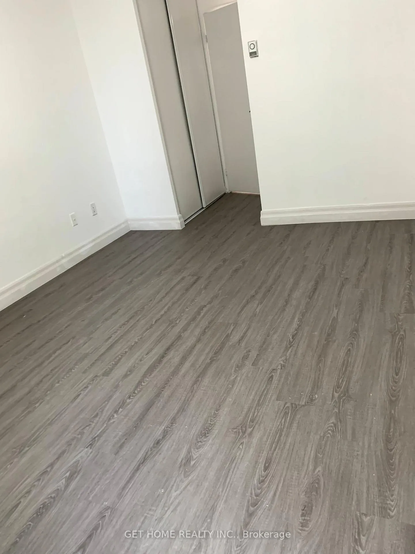 Photo 11 of Unit 204, 1 Massey Square, Toronto, Crescent Town — HOMEH