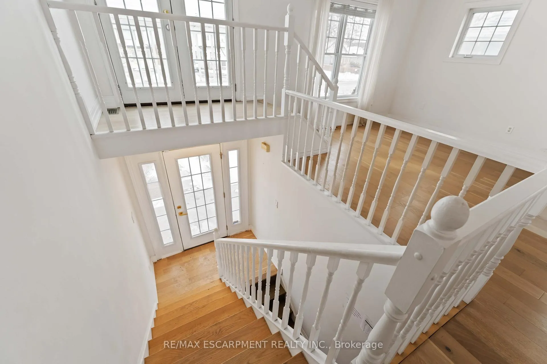 Photo 6 of 1056 Beach Boulevard, Hamilton, Hamilton Beach — HOMEH