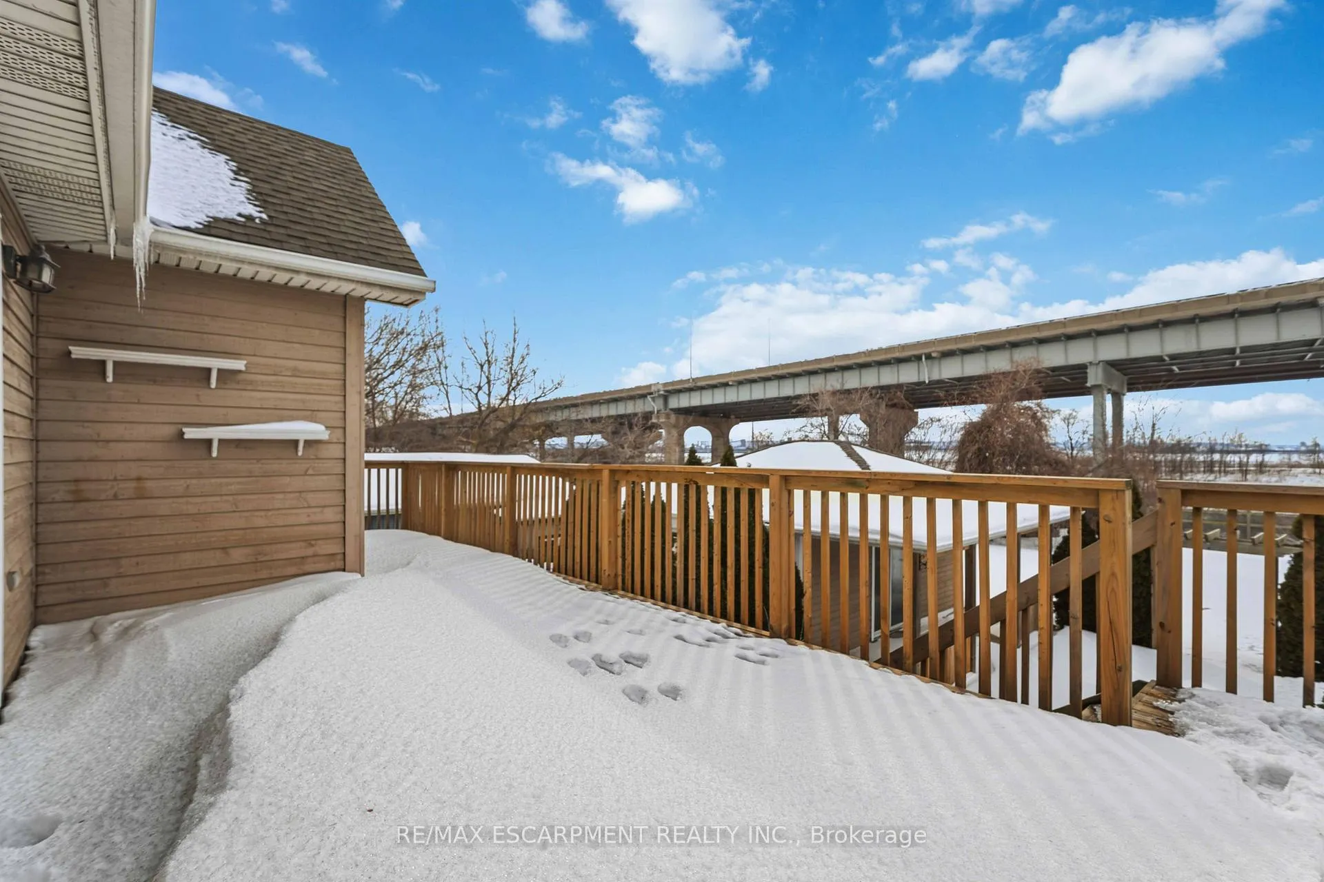 Photo 32 of 1056 Beach Boulevard, Hamilton, Hamilton Beach — HOMEH