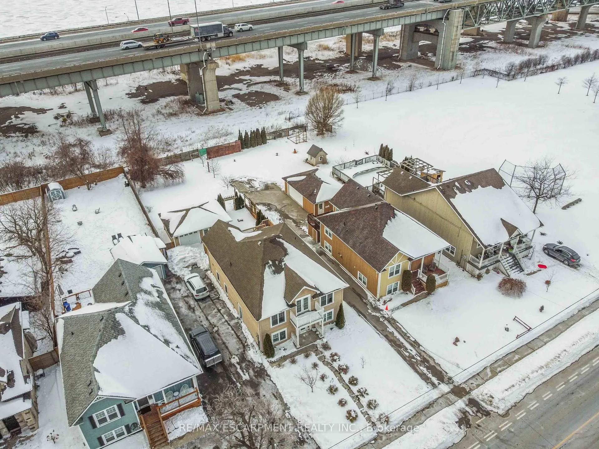 Photo 45 of 1056 Beach Boulevard, Hamilton, Hamilton Beach — HOMEH