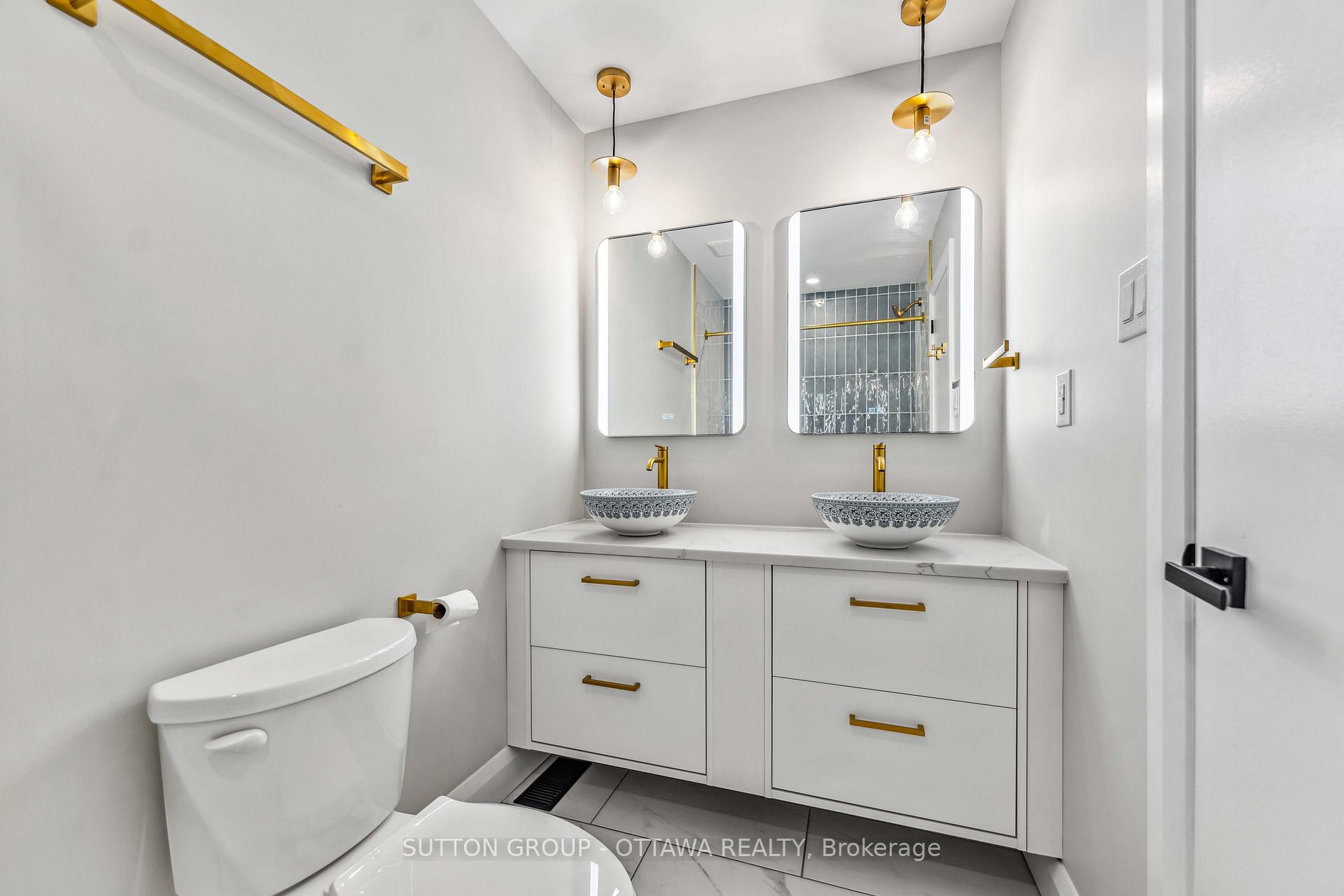 Photo 30 of 62 Erin Crescent, Ottawa, Hunt Club — HOMEH
