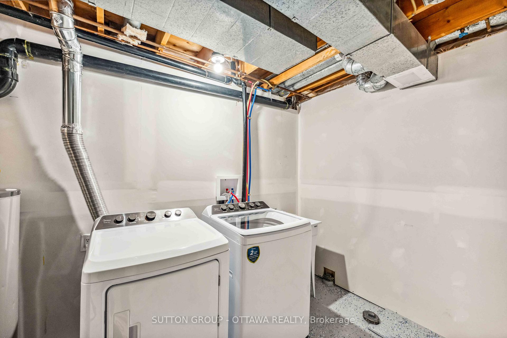 Photo 37 of 62 Erin Crescent, Ottawa, Hunt Club — HOMEH