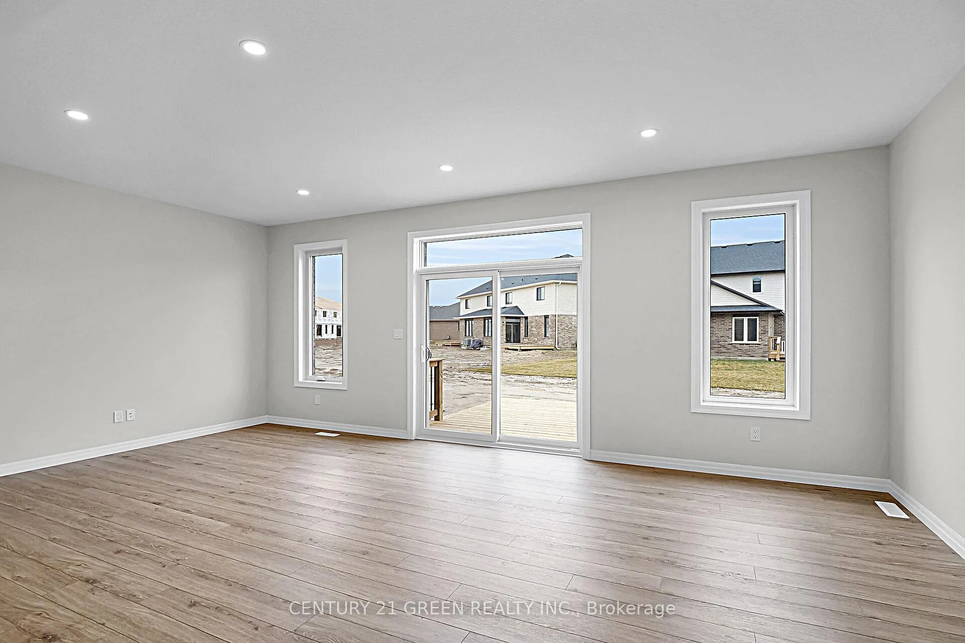 Photo 10 of 234 Renaissance Drive, St. Thomas — HOMEH