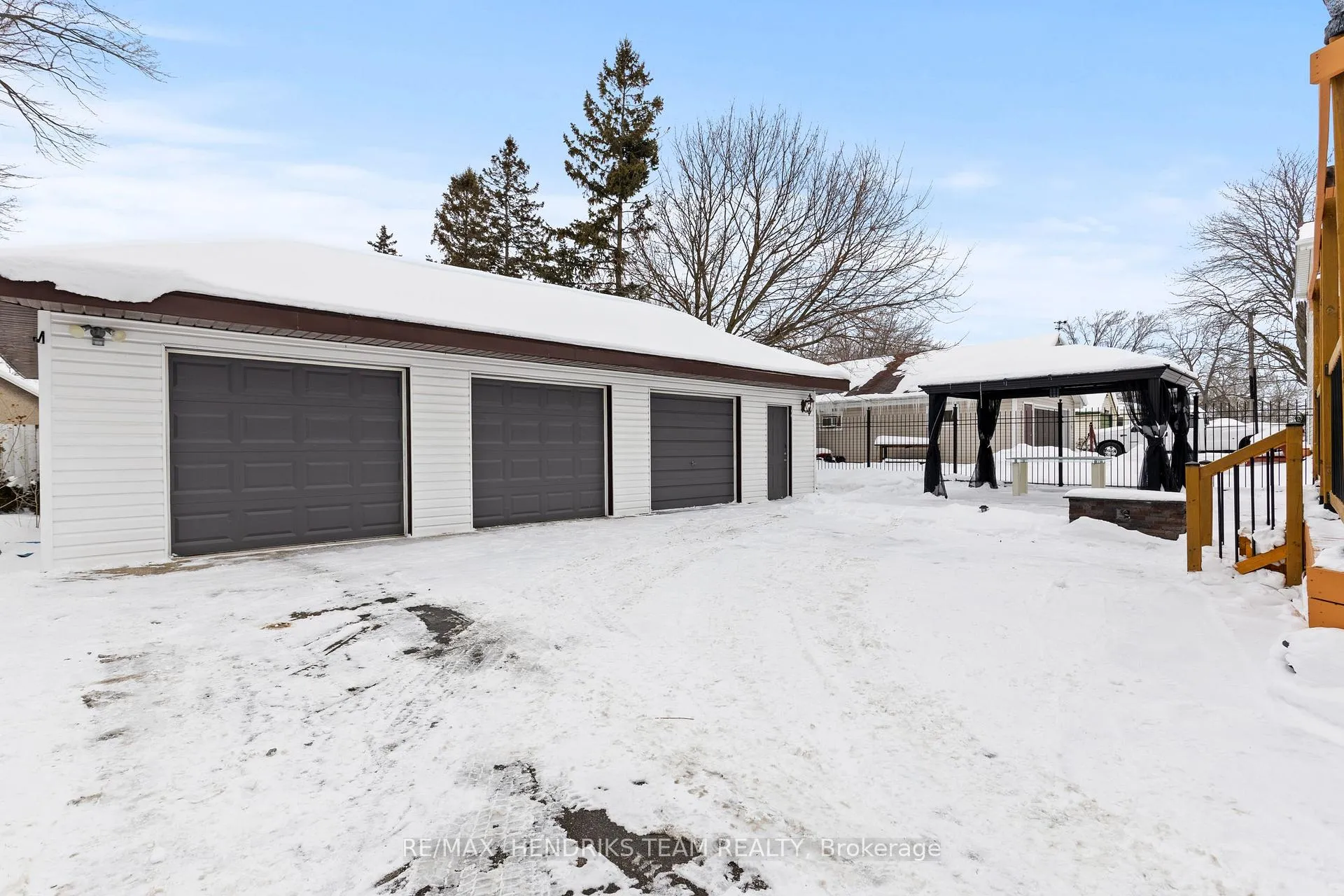 Photo 3 of 28 Ramey Avenue, Port Colborne, Main Street — HOMEH