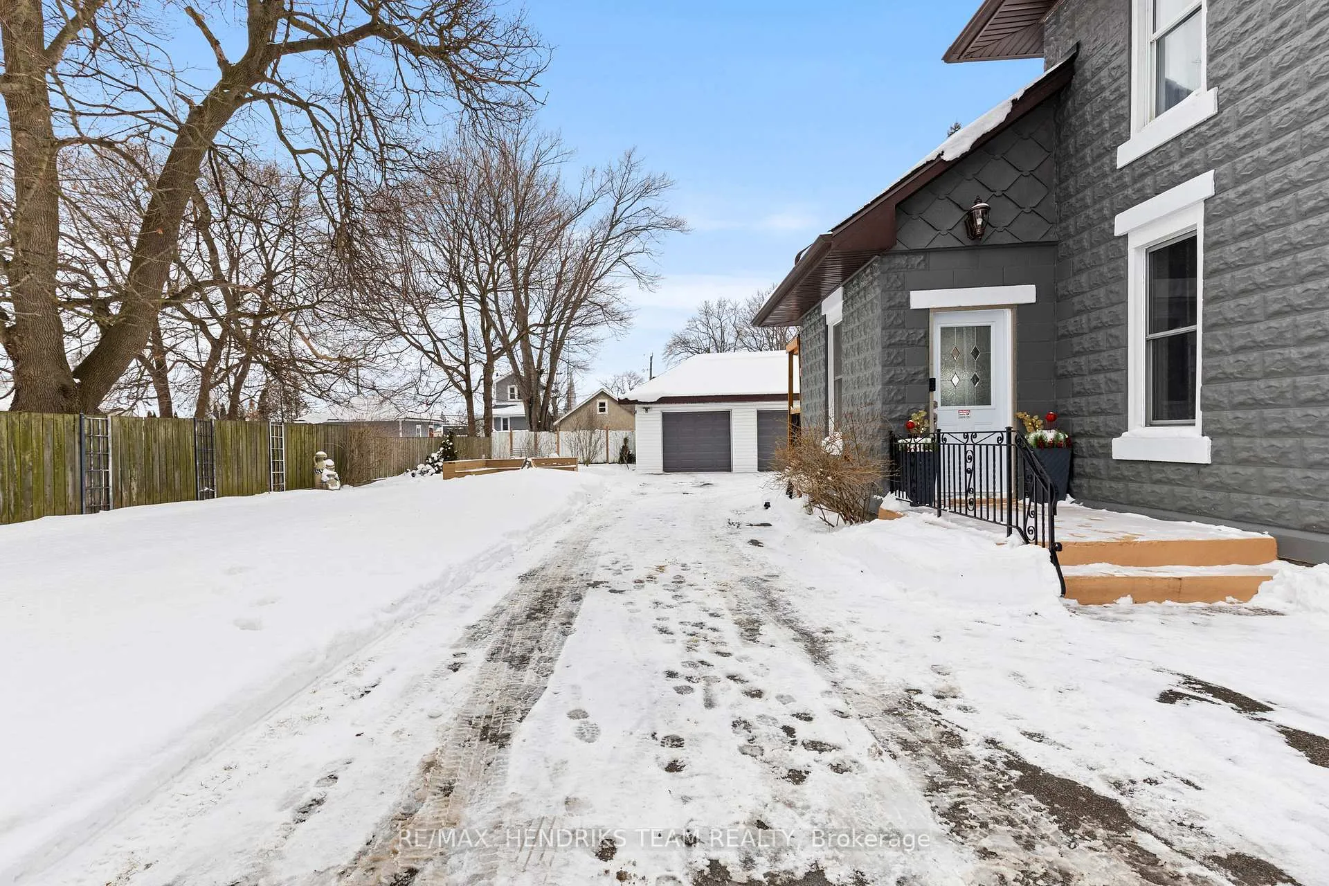 Photo 32 of 28 Ramey Avenue, Port Colborne, Main Street — HOMEH
