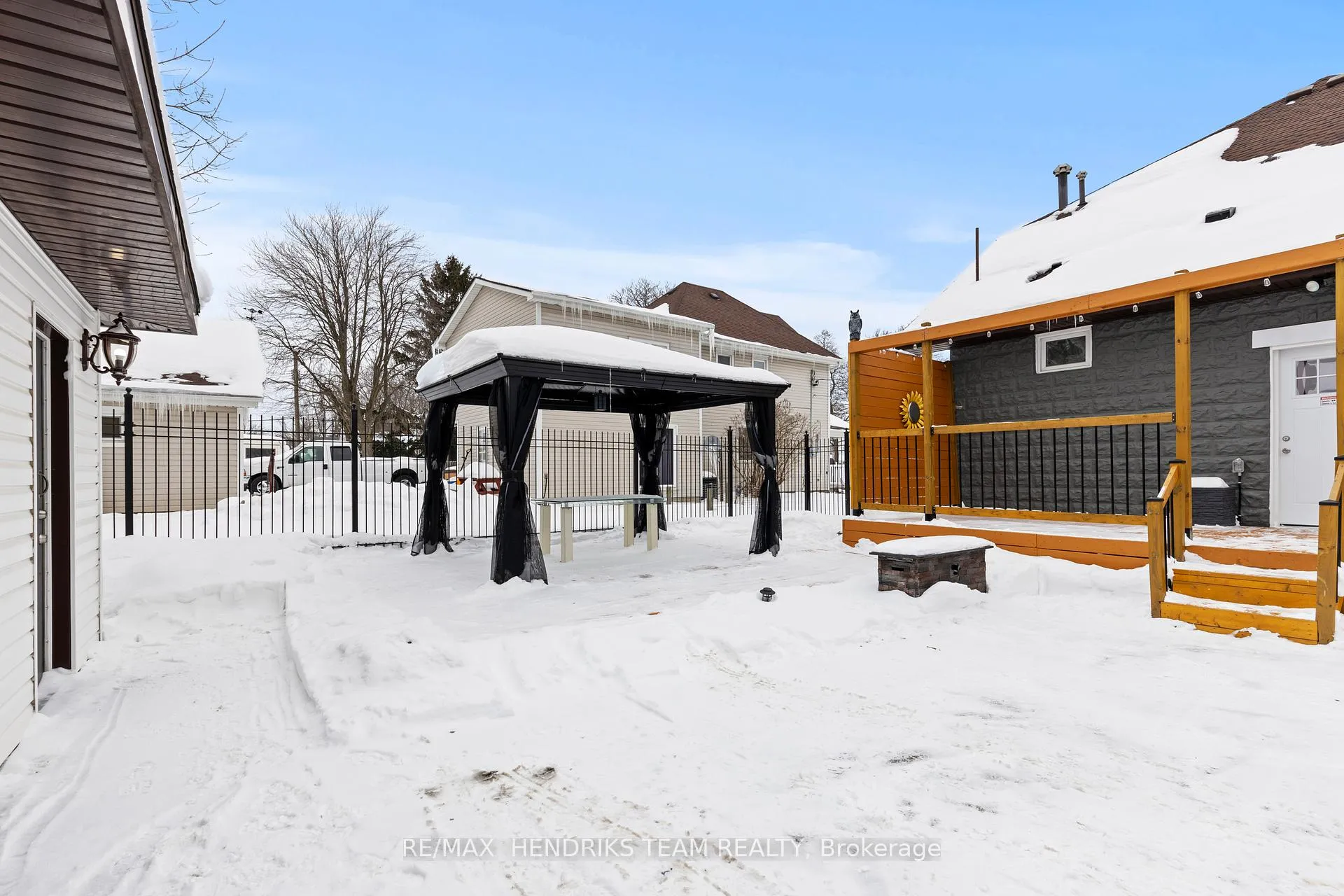 Photo 35 of 28 Ramey Avenue, Port Colborne, Main Street — HOMEH