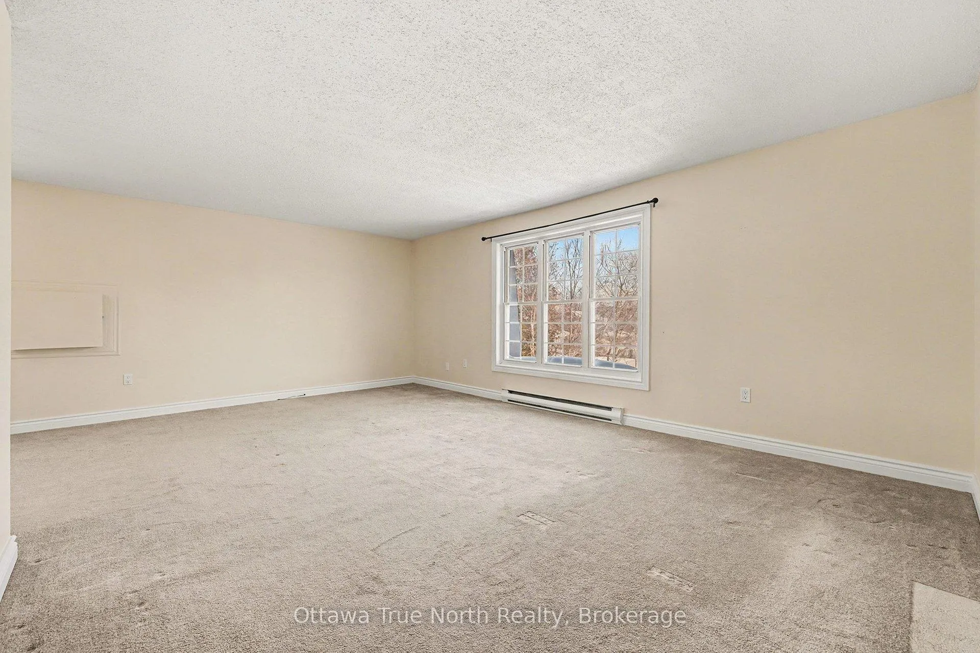 Photo 9 of Unit 3, 5 Charles Street, Carleton Place — HOMEH