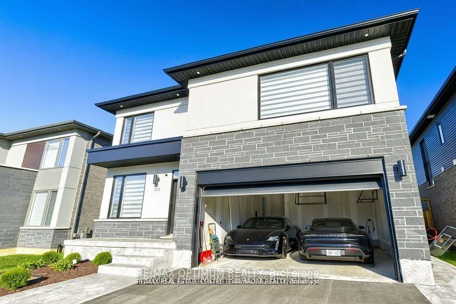 Photo 2 of 171 Klein Circle, Hamilton, Ancaster — HOMEH