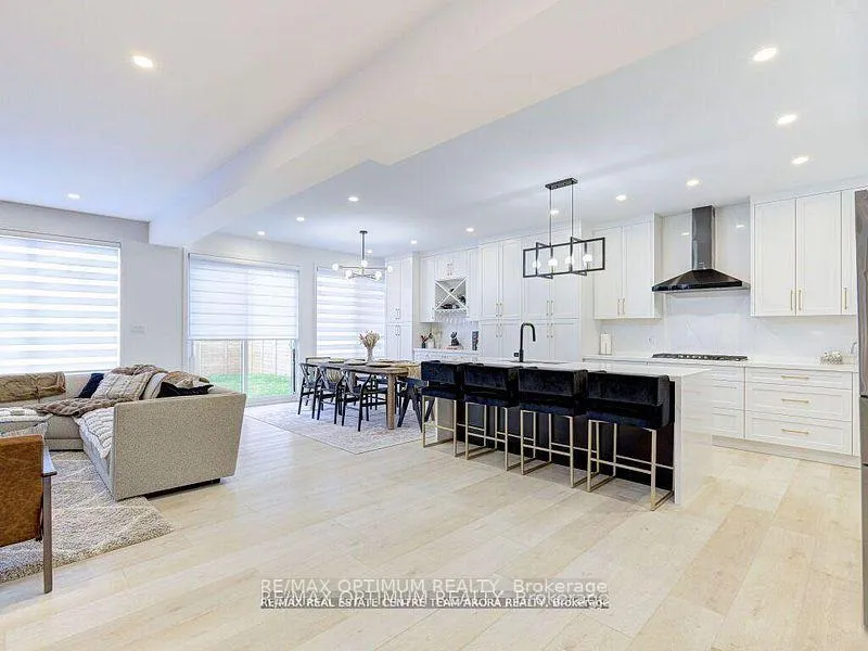 Photo 6 of 171 Klein Circle, Hamilton, Ancaster — HOMEH