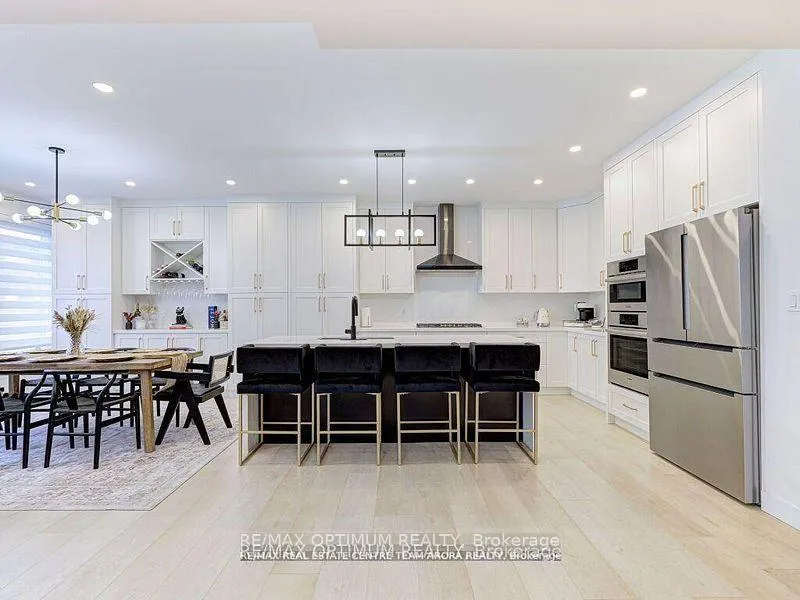 Photo 7 of 171 Klein Circle, Hamilton, Ancaster — HOMEH