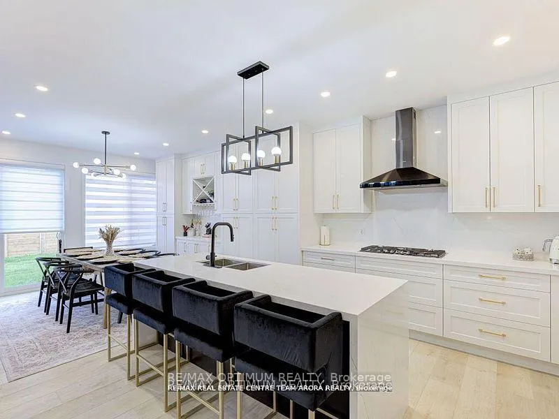 Photo 10 of 171 Klein Circle, Hamilton, Ancaster — HOMEH