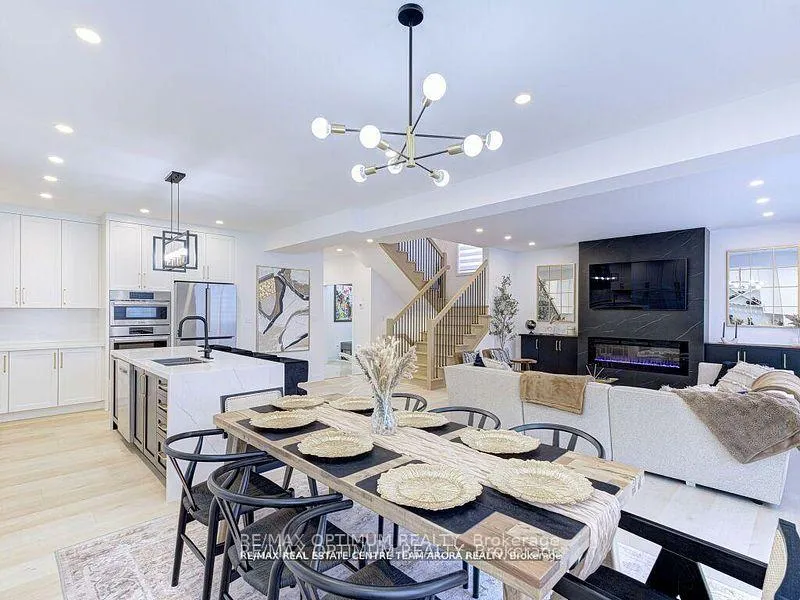Photo 13 of 171 Klein Circle, Hamilton, Ancaster — HOMEH