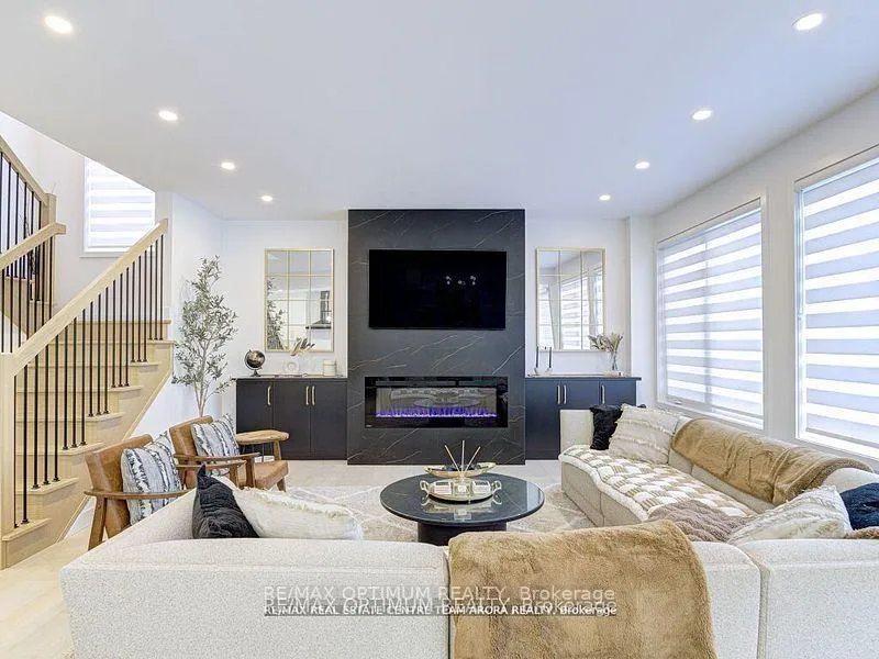 Photo 16 of 171 Klein Circle, Hamilton, Ancaster — HOMEH