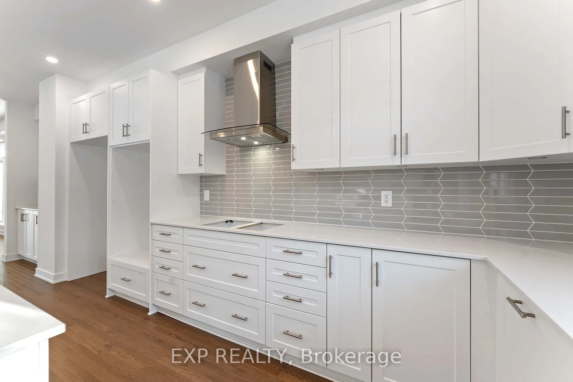 Photo 7 of 1752 Rotterdam Circle, Ottawa, Kanata - Rural Kanata (Central) — HOMEH